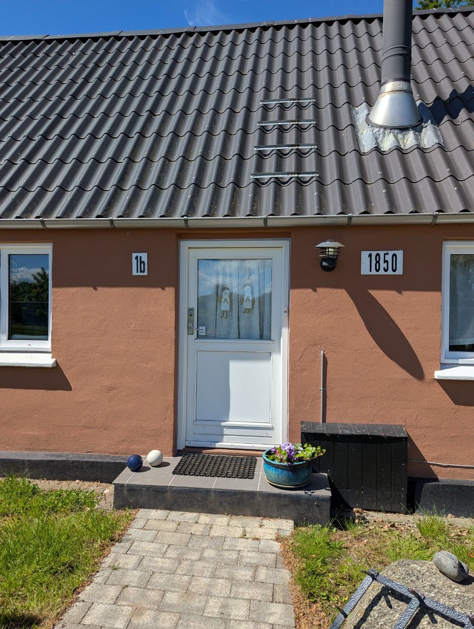 Fremhævet  billede i fuldskærmstilstand. Billede af Lykkevej 1B, Sdr Vinge, 8860 Ulstrup
