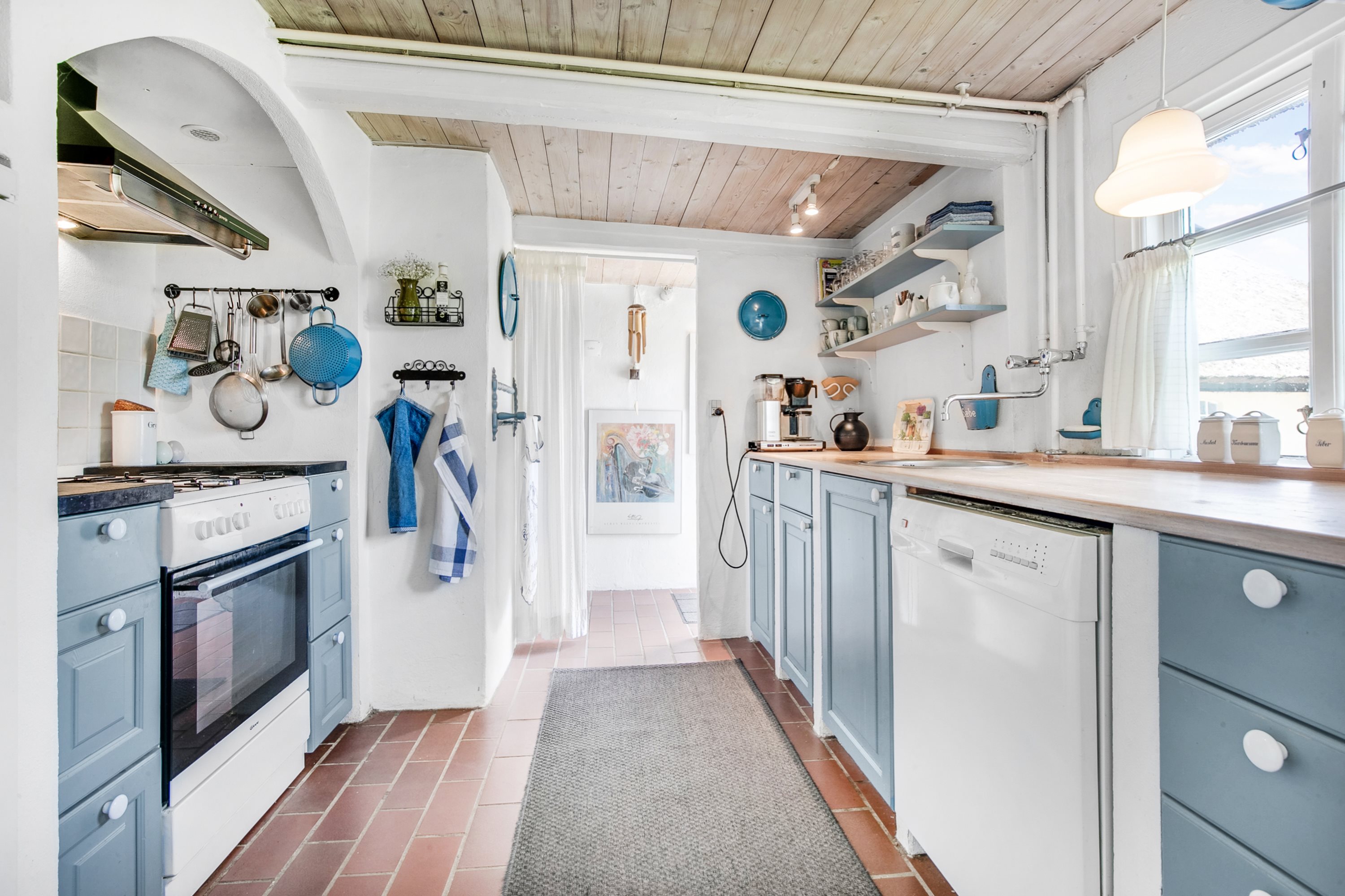 Fremhævet køkken billede i fuldskærmstilstand. Billede af Kuskgårdsvej 25, 9381 Sulsted