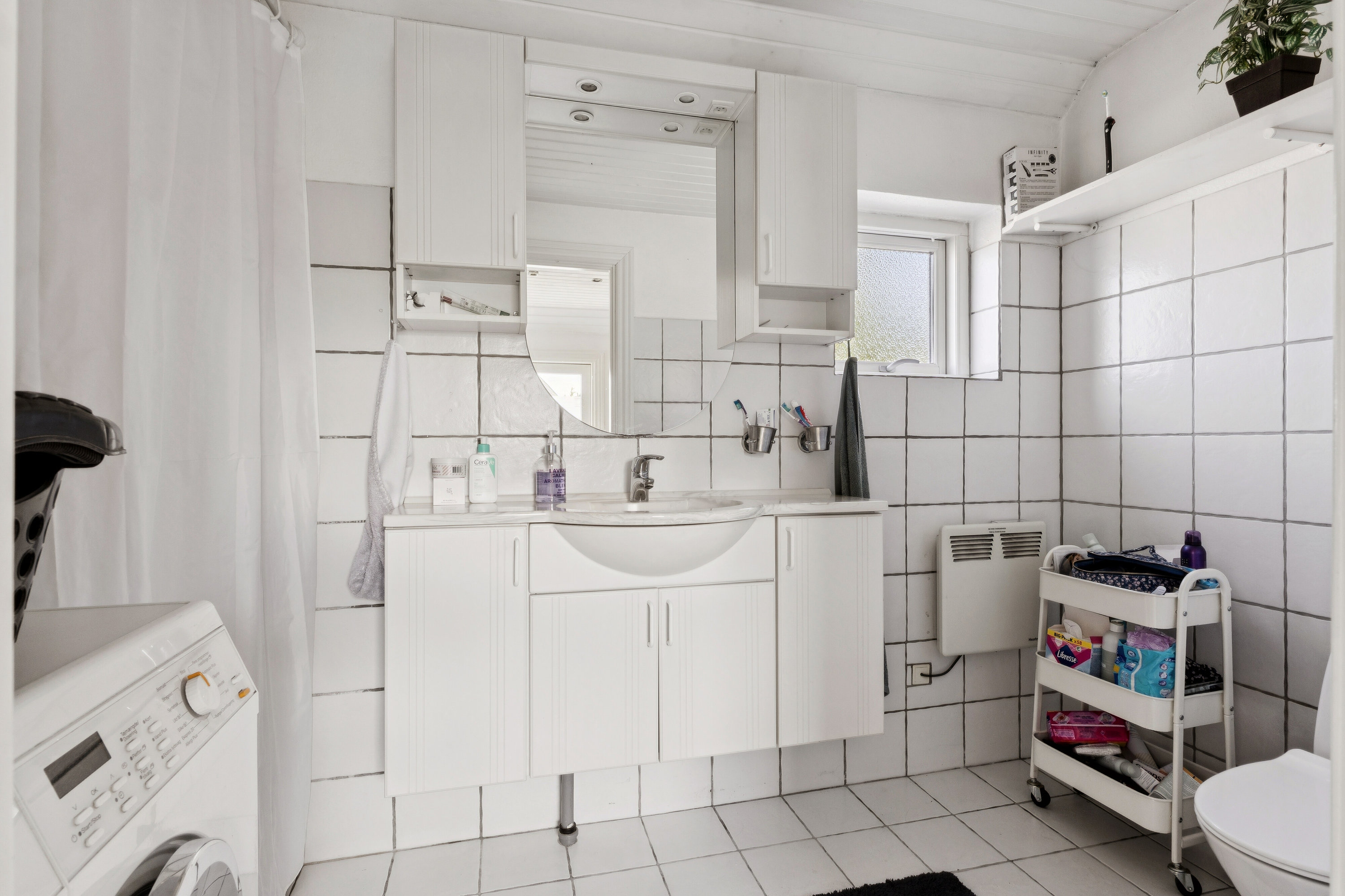 Fremhævet badeværelse billede i fuldskærmstilstand. Billede af Bobjergvej 63, 4550 Asnæs