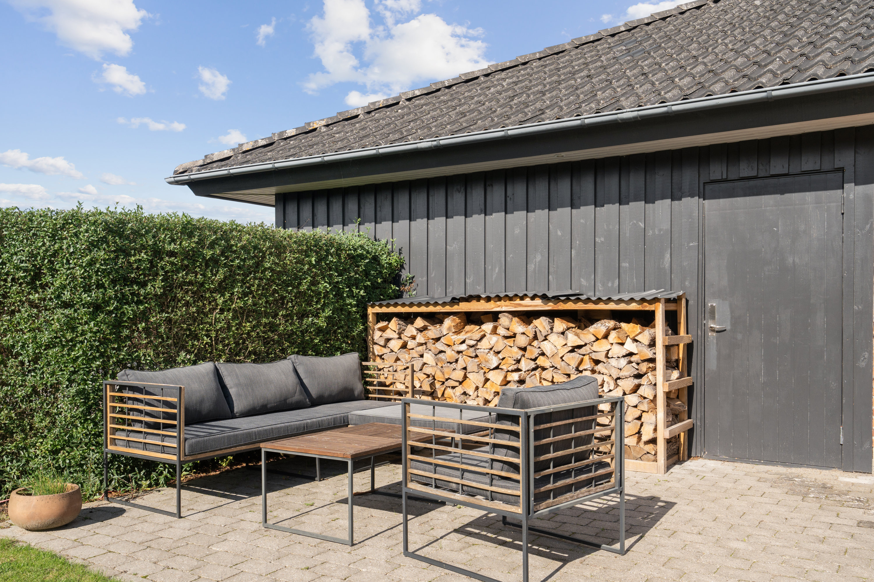 Fremhævet terrasse billede i fuldskærmstilstand. Billede af Hulvejen 164, 9530 Støvring