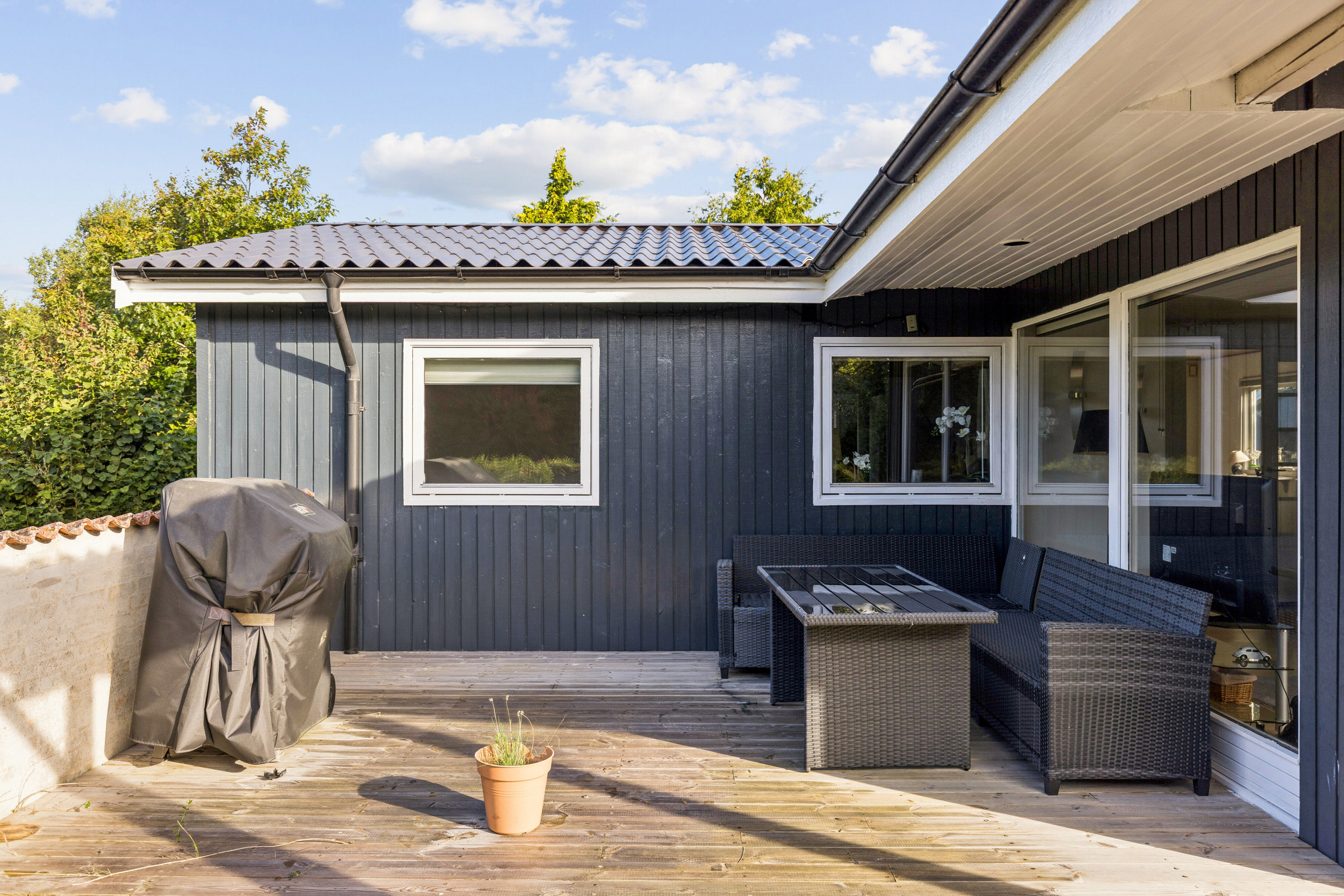Fremhævet terrasse billede i fuldskærmstilstand. Billede af Rypevej 7, Ll Kongsmark, 4200 Slagelse