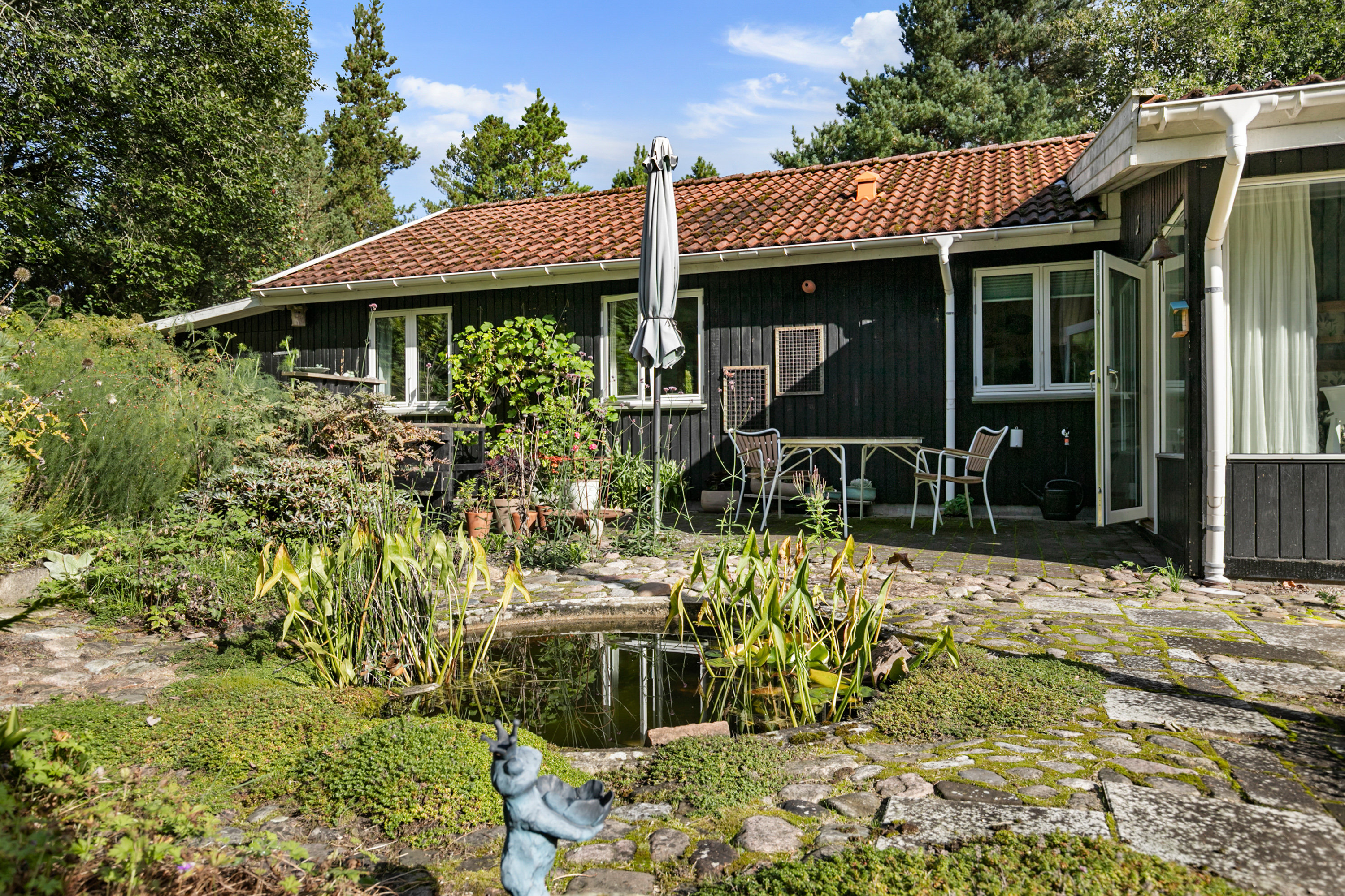 Fremhævet facade billede i fuldskærmstilstand. Billede af Lyngtoften 23, Ertebølle, 9640 Farsø