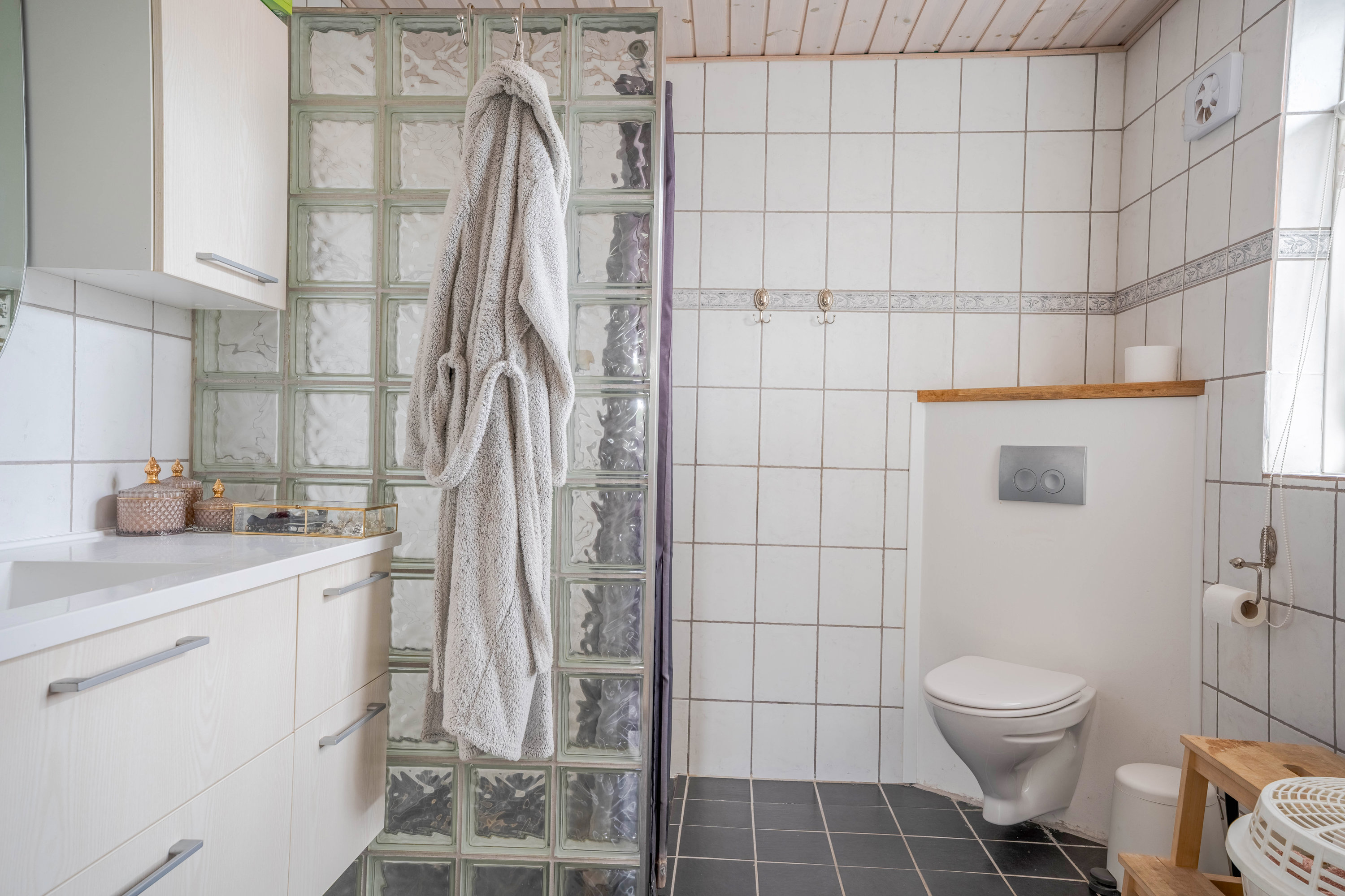 Fremhævet  billede i fuldskærmstilstand. Billede af Østergaardsvej 27, 5683 Haarby