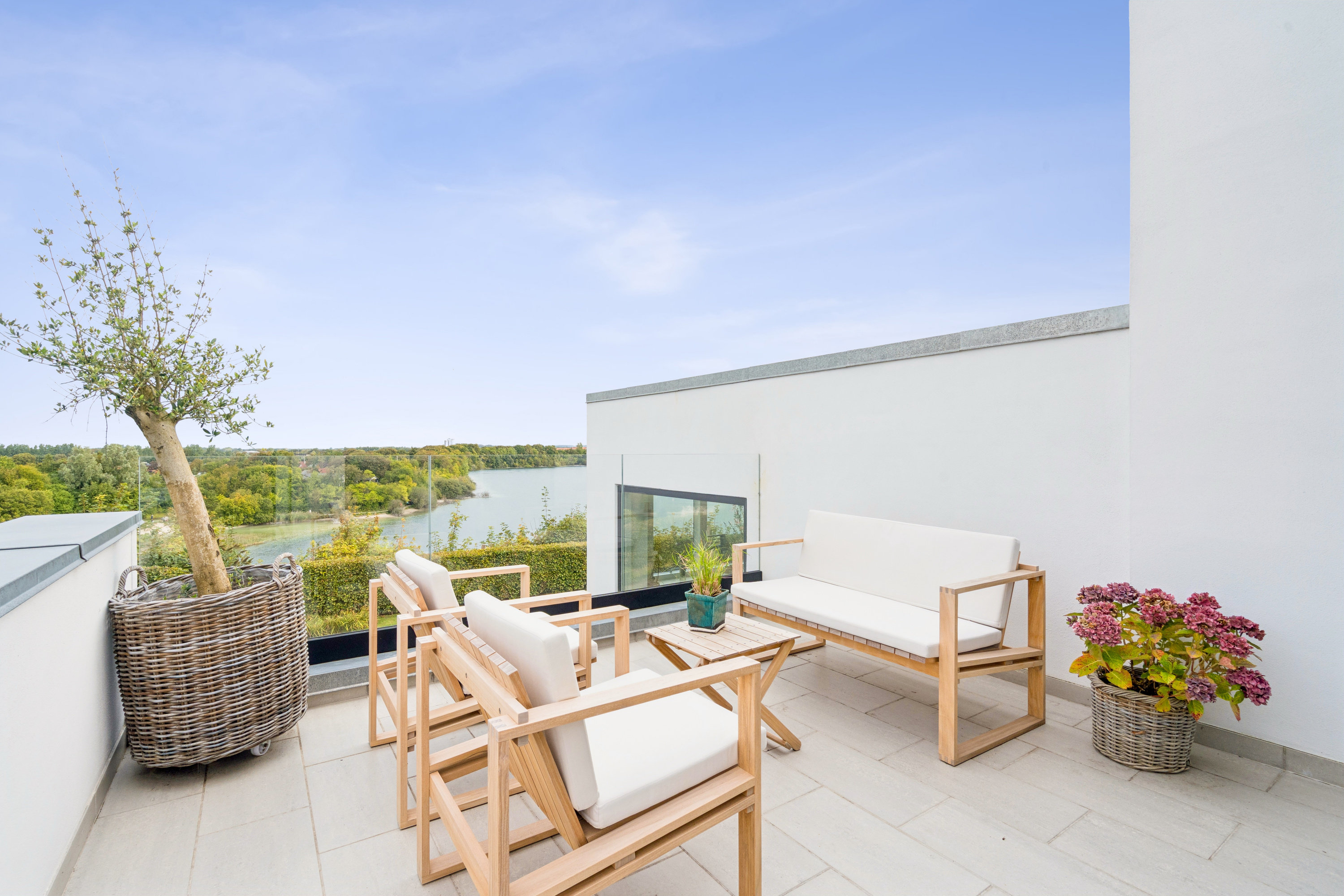 Fremhævet terrasse billede i fuldskærmstilstand. Billede af Bundgårdsvej 58, Hasseris, 9000 Aalborg