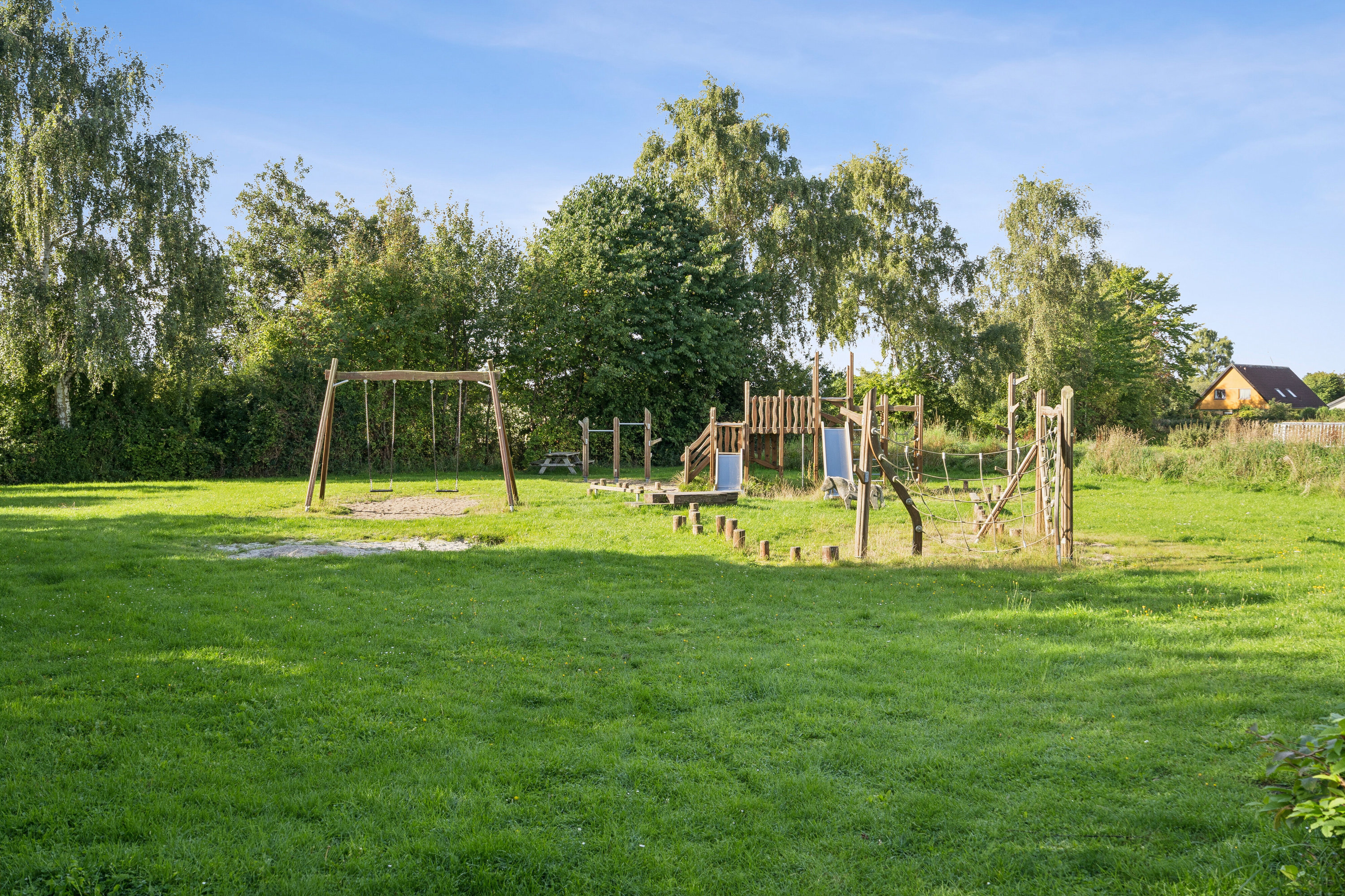 Fremhævet udendørs billede i fuldskærmstilstand. Billede af Fasanvænget 4, Dalby, 4690 Haslev