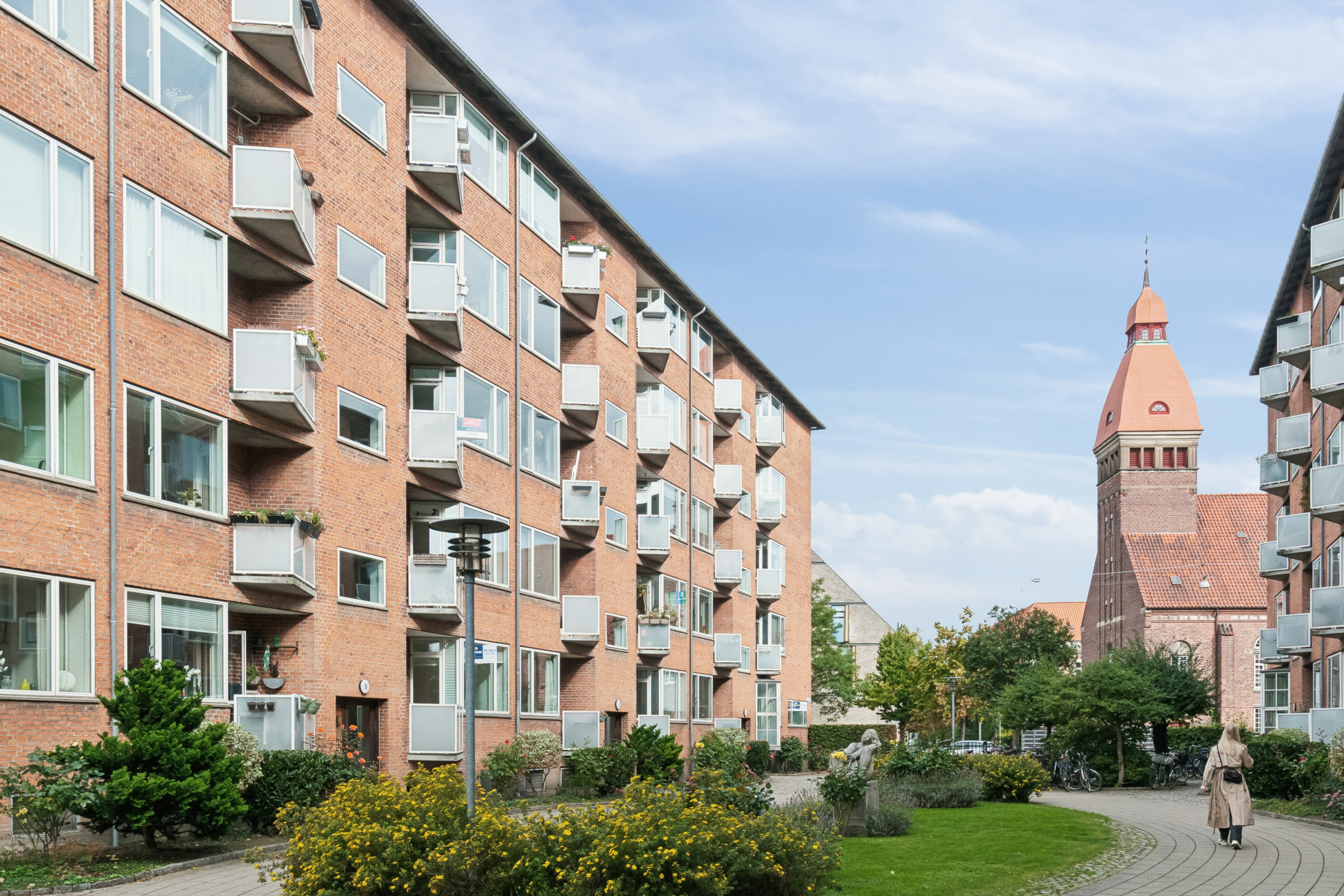 Fremhævet andet billede i fuldskærmstilstand. Billede af Ved Andebakken 7, 1. th., 2000 Frederiksberg