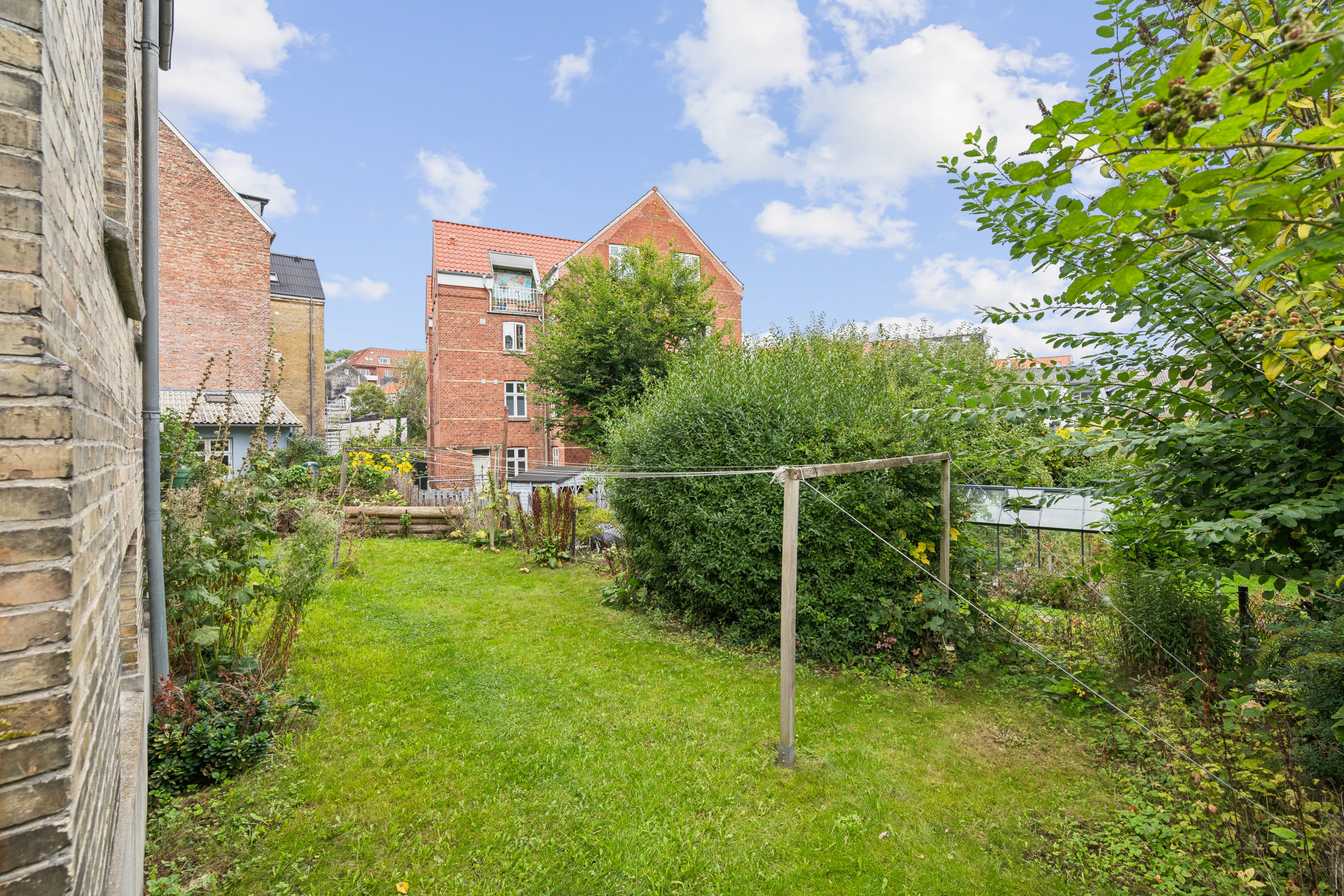 Fremhævet have billede i fuldskærmstilstand. Billede af Ny Munkegade 62B, 1. th., 8000 Aarhus C