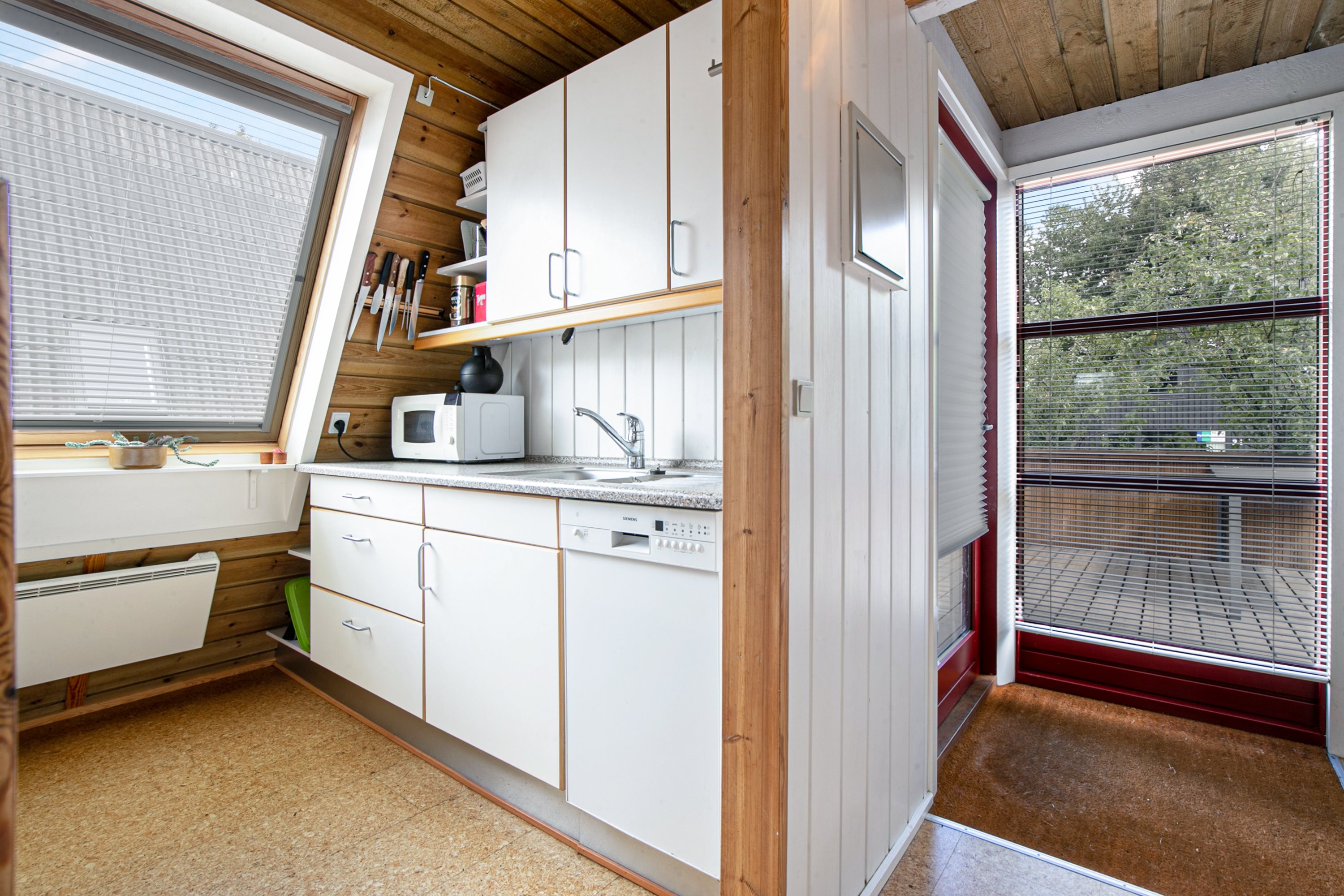 Fremhævet køkken billede i fuldskærmstilstand. Billede af Golfsvinget 212, Gatten, 9640 Farsø