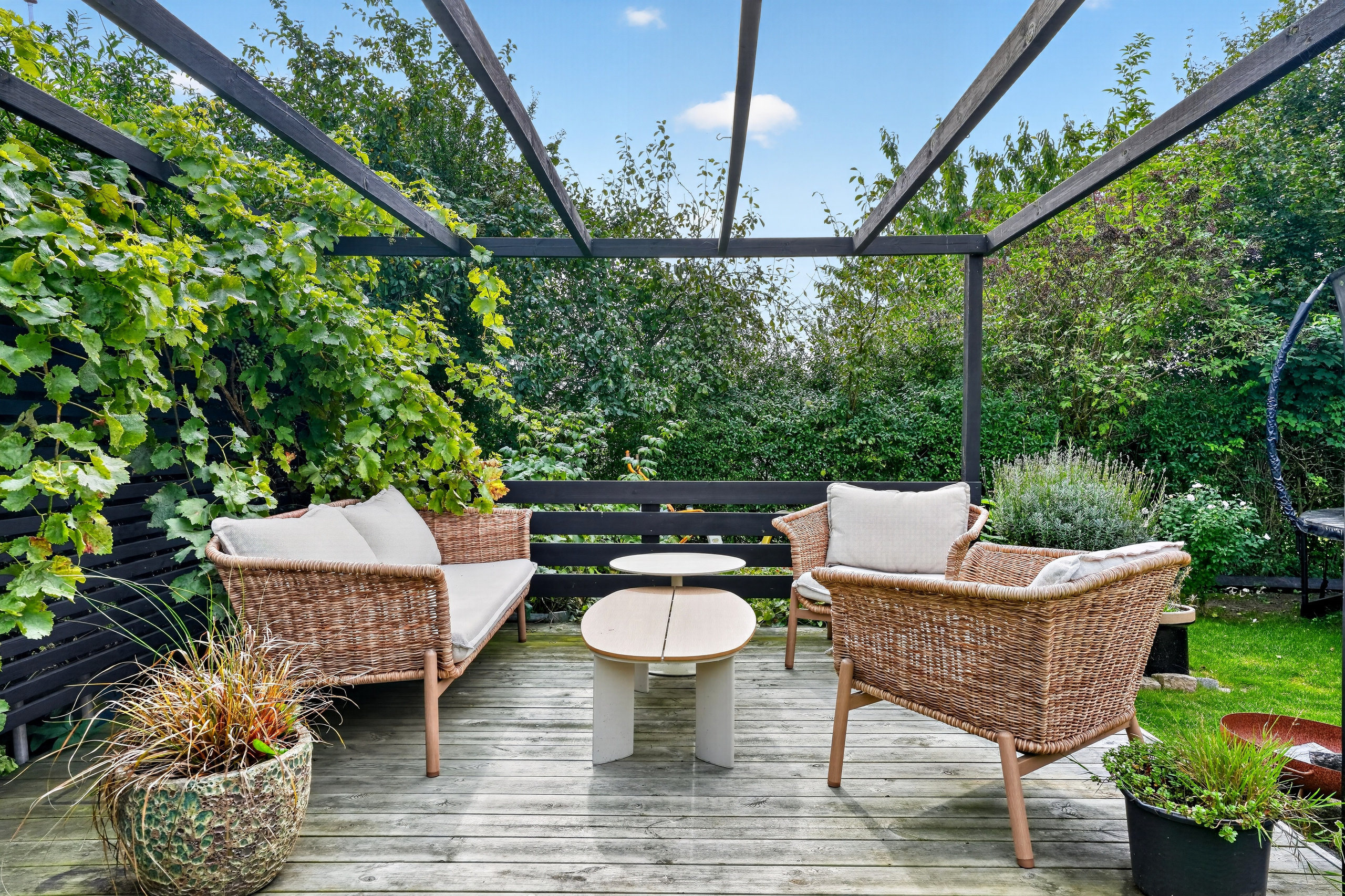 Fremhævet terrasse billede i fuldskærmstilstand. Billede af Oktobervej 107, 2860 Søborg