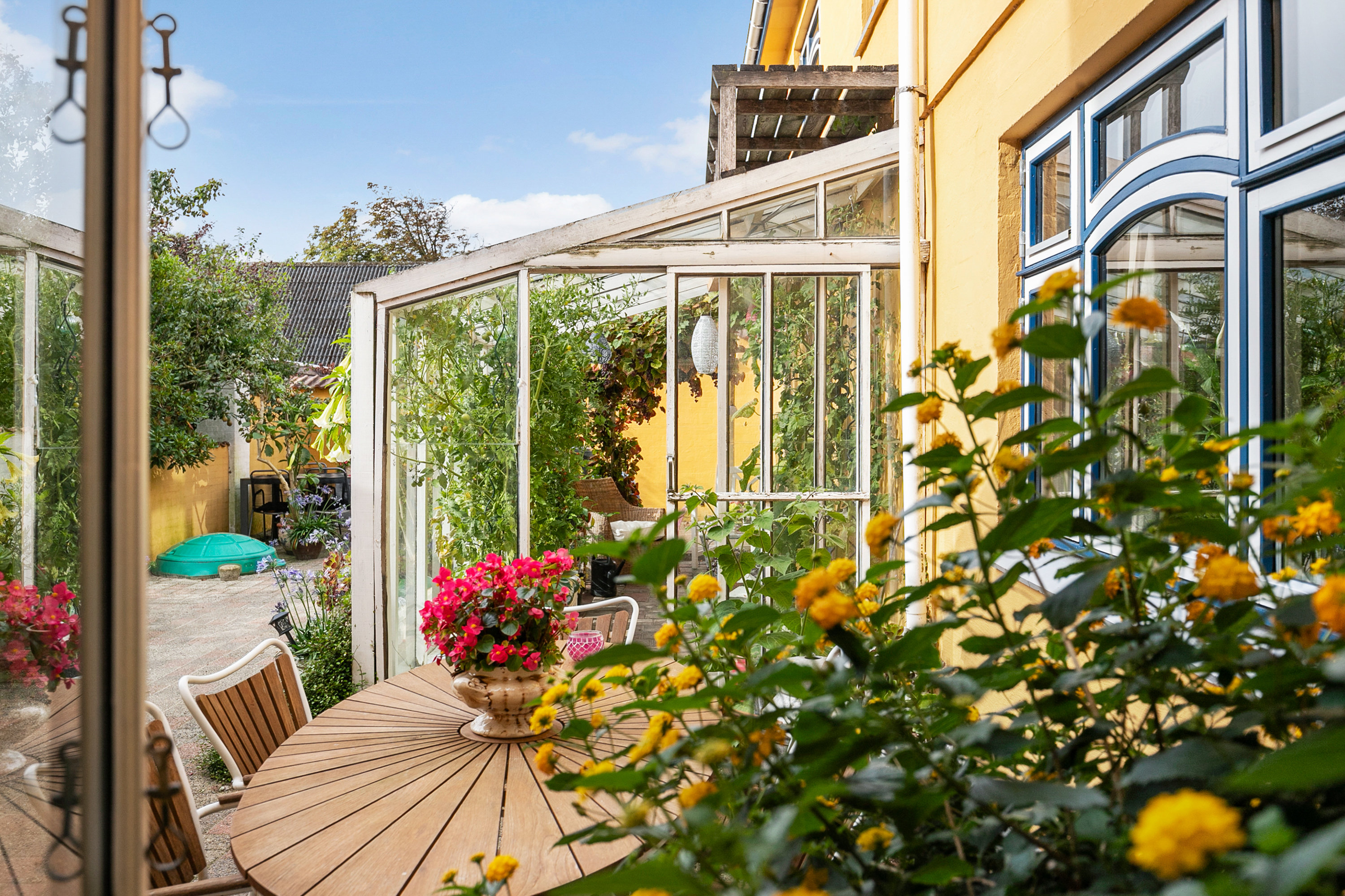 Fremhævet terrasse billede i fuldskærmstilstand. Billede af Gammel Rønnebjergvej 4, Poulstrup, 9760 Vrå