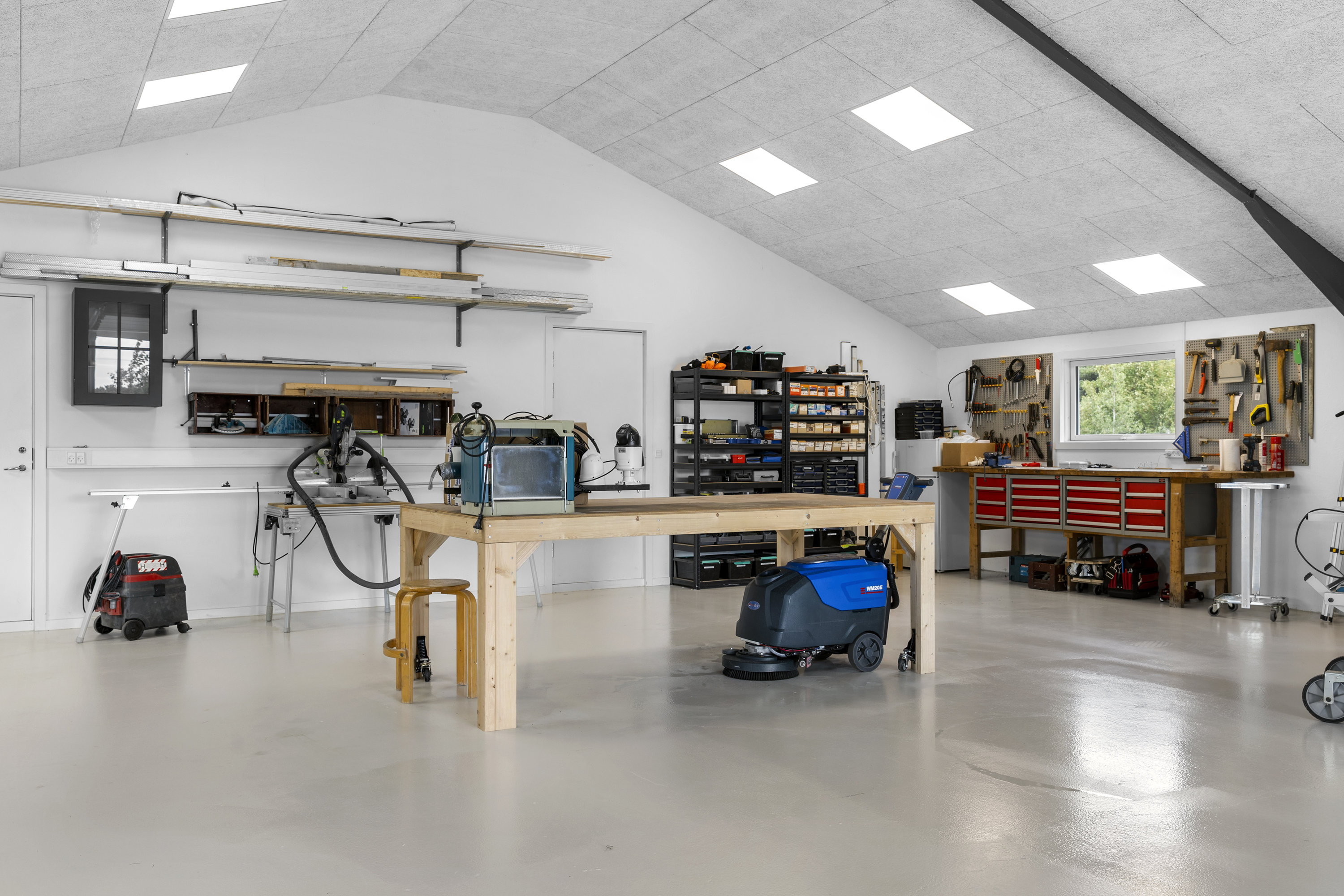 Fremhævet garage billede i fuldskærmstilstand. Billede af Sorøvej 7, 4180 Sorø
