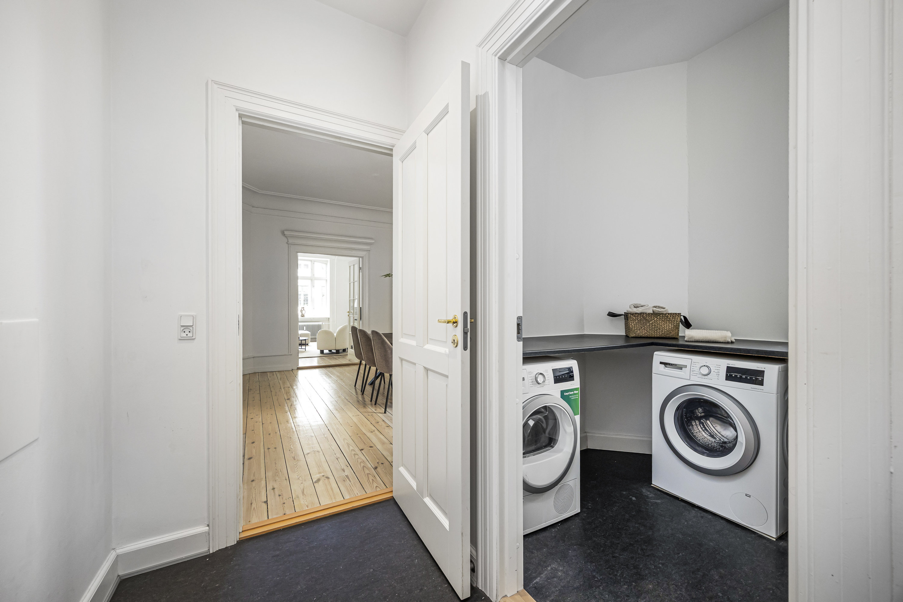 Fremhævet  billede i fuldskærmstilstand. Billede af Linnésgade 22C, 2. tv., 1361 København K
