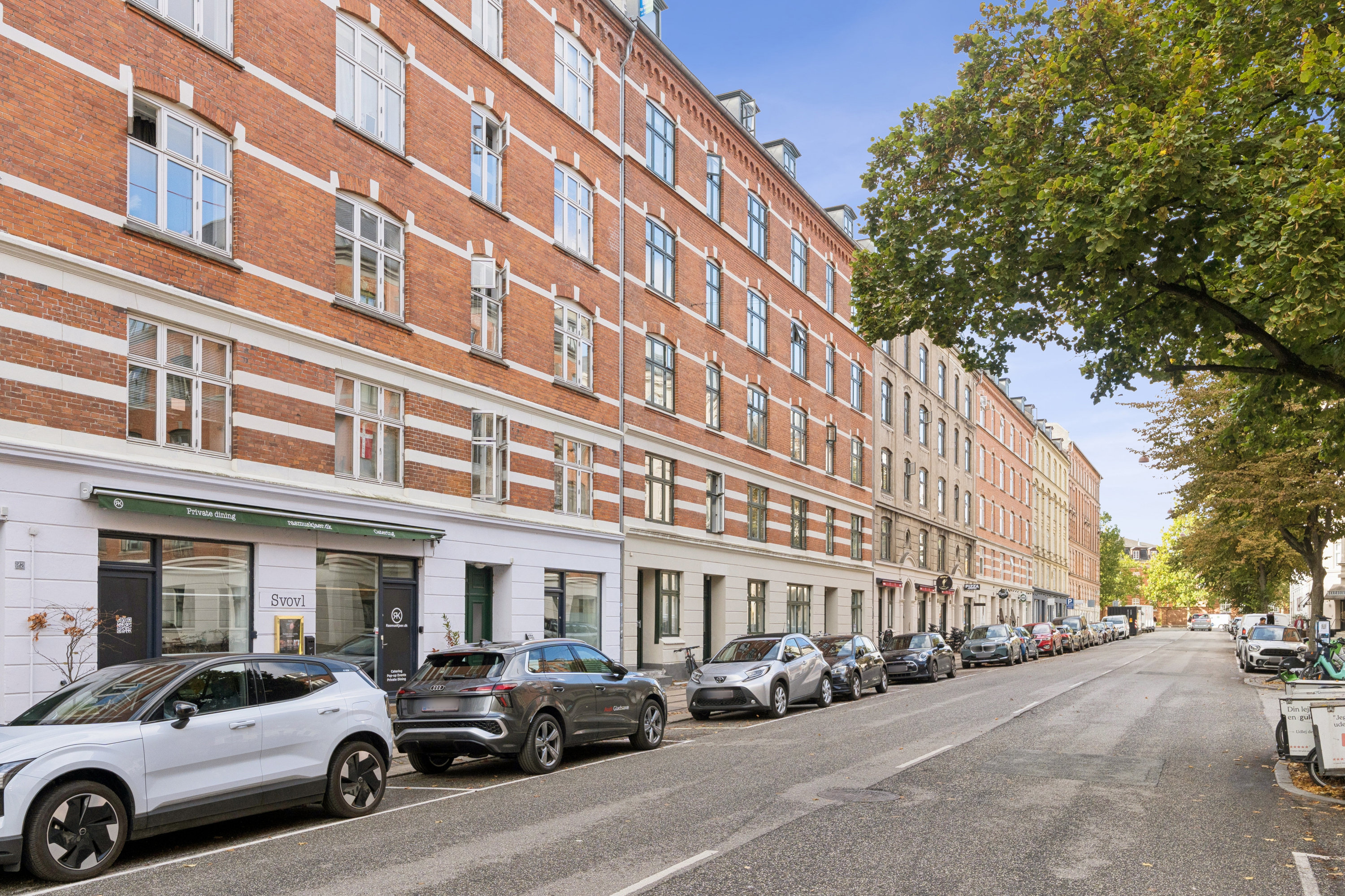 Fremhævet andet billede i fuldskærmstilstand. Billede af Århusgade 18, 5. tv., 2100 København Ø