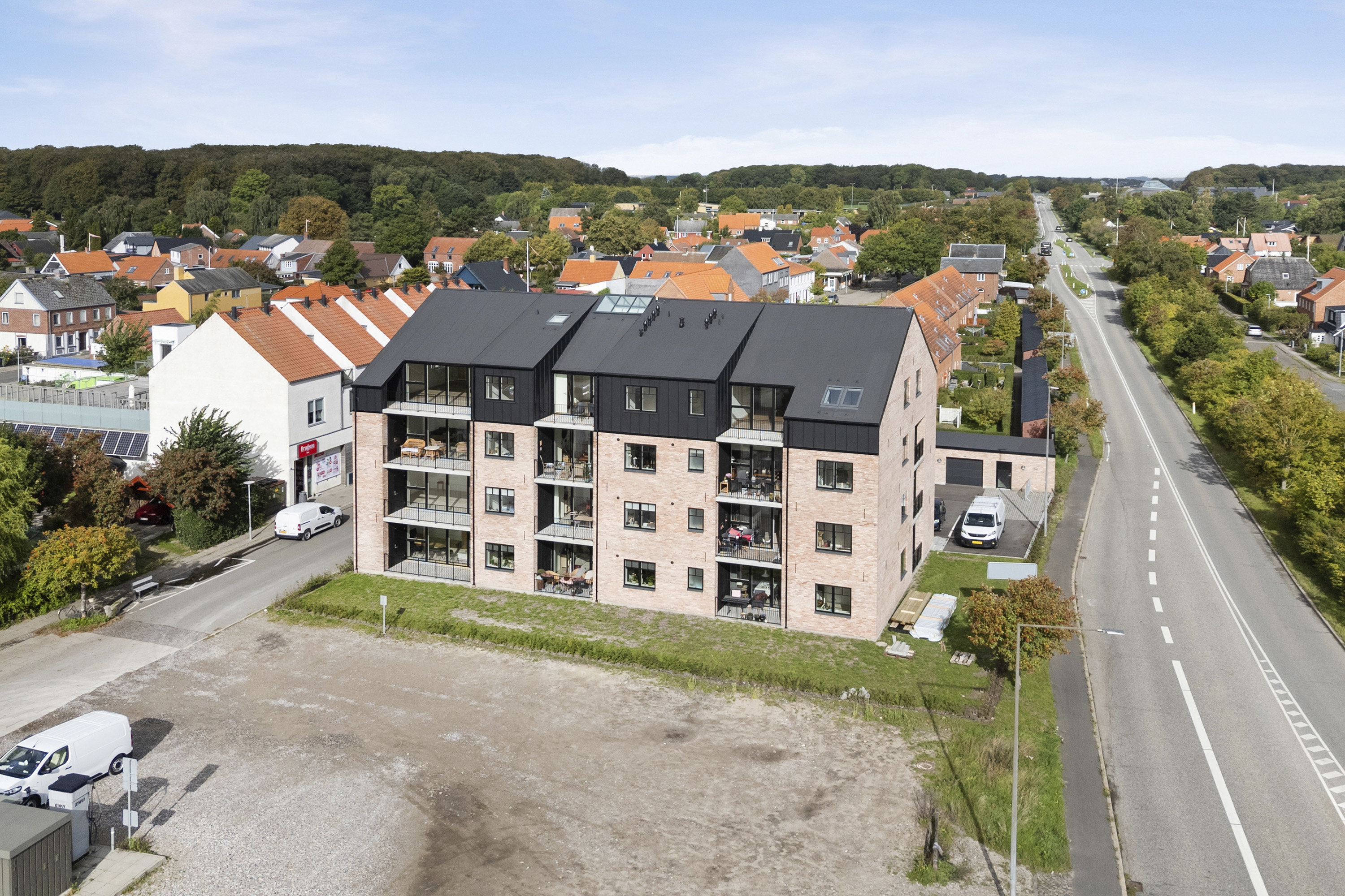 Fremhævet område billede i fuldskærmstilstand. Billede af Søndergade 4, 3. 3., Hou, 8300 Odder