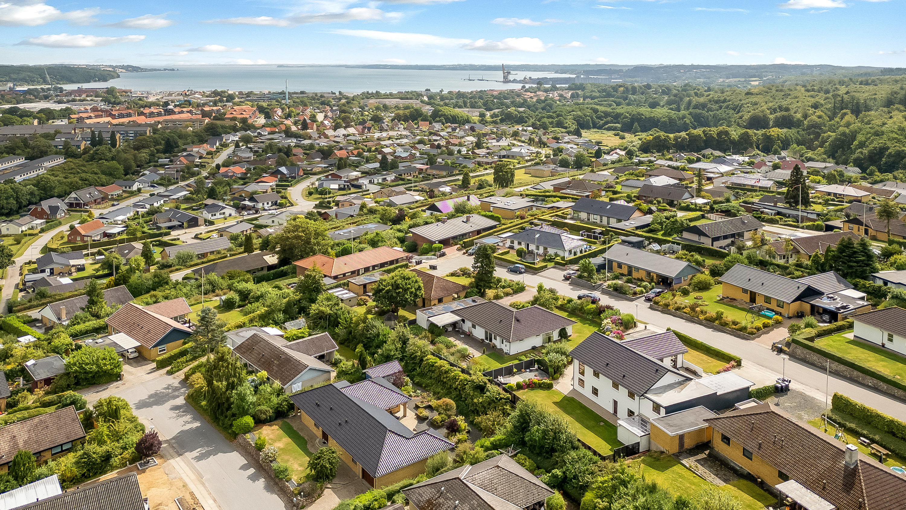 Fremhævet  billede i fuldskærmstilstand. Billede af Farverhus 180, 6200 Aabenraa