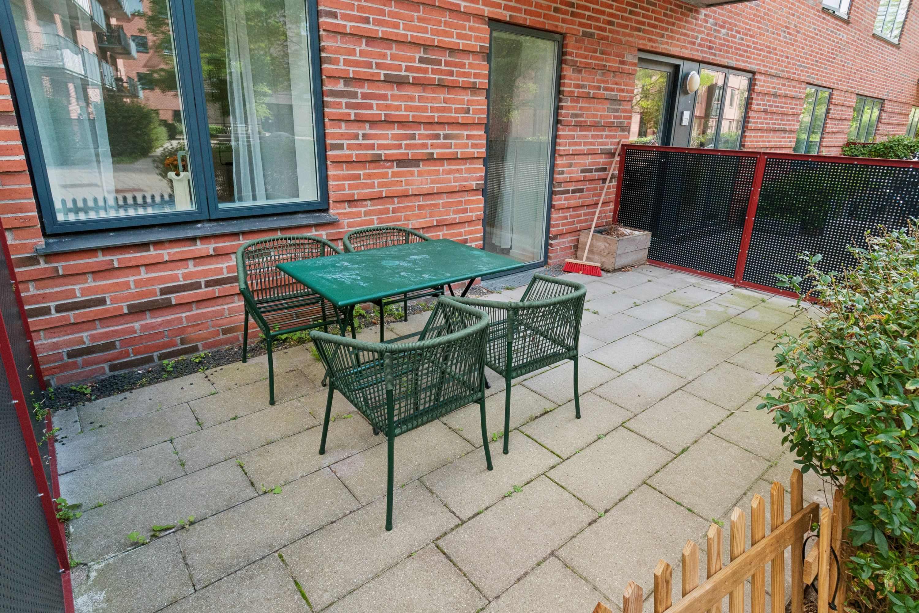 Fremhævet terrasse billede i fuldskærmstilstand. Billede af Tove Maës Vej 2, st. tv., 2500 Valby