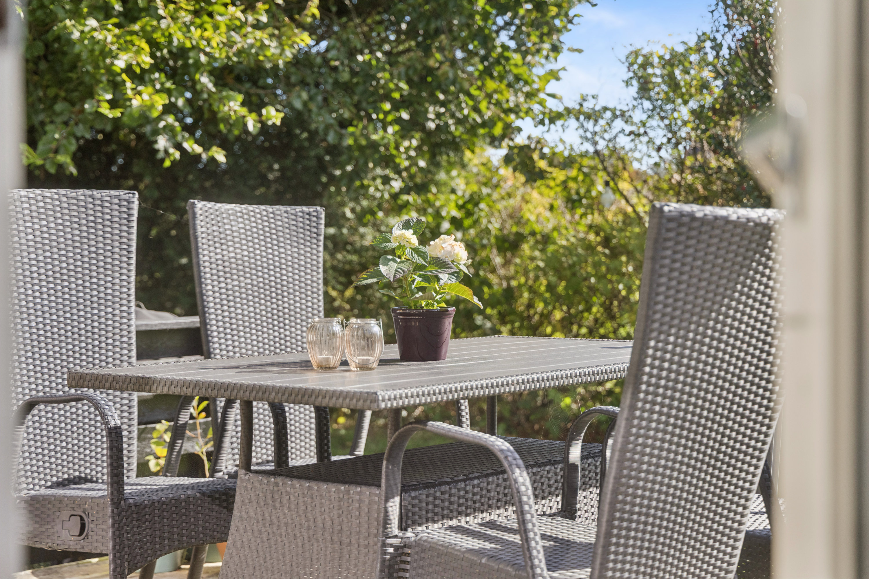 Fremhævet terrasse billede i fuldskærmstilstand. Billede af Luneborgvej 110, 9382 Tylstrup