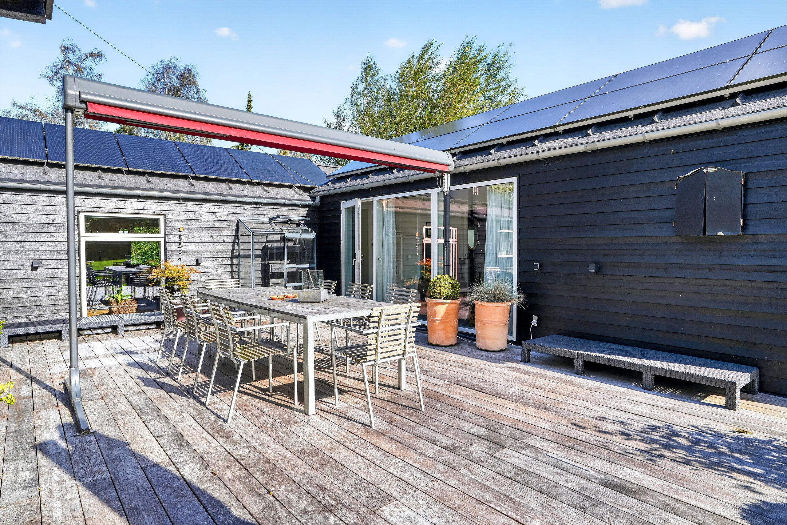 Fremhævet terrasse billede i fuldskærmstilstand. Billede af Lysbovej 2, 4581 Rørvig