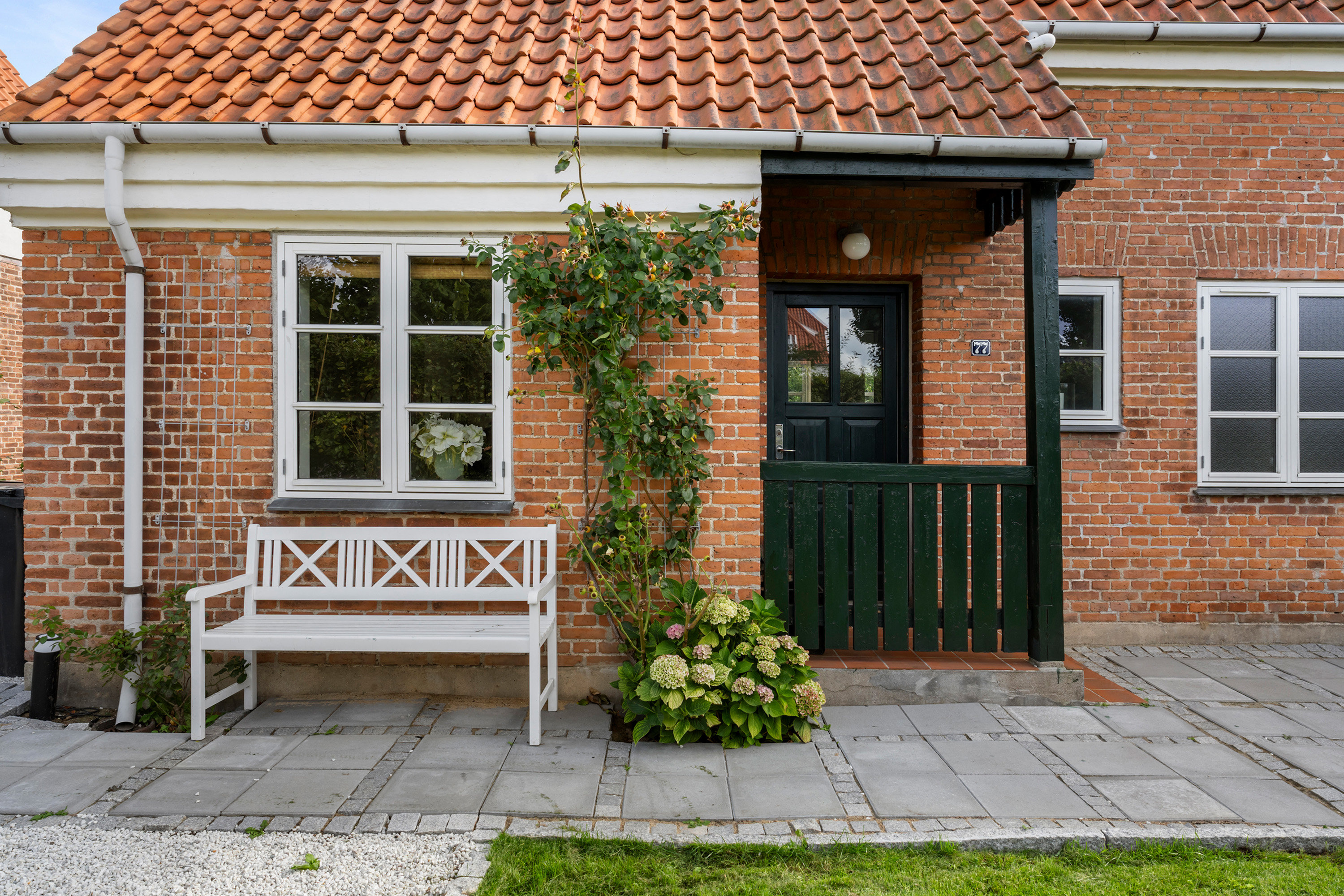 Fremhævet ejendommen billede i fuldskærmstilstand. Billede af Rådhusvej 77, 2920 Charlottenlund