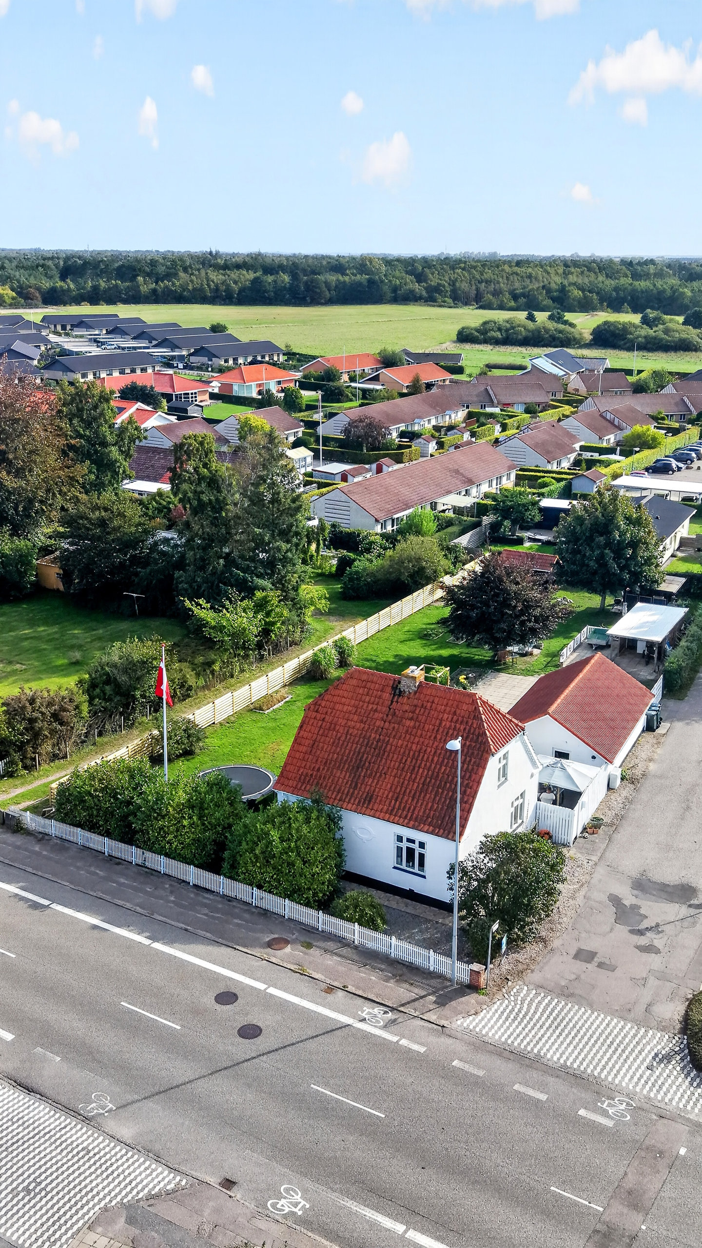 Fremhævet luftfoto billede i fuldskærmstilstand. Billede af Rørvigvej 52, 4500 Nykøbing Sj