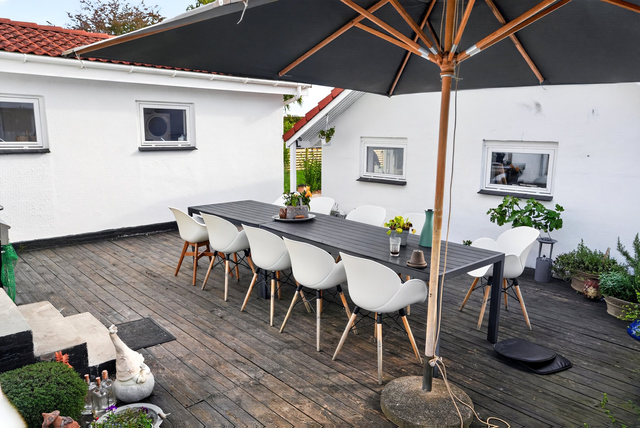 Fremhævet terrasse billede i fuldskærmstilstand. Billede af Rørvigvej 52, 4500 Nykøbing Sj