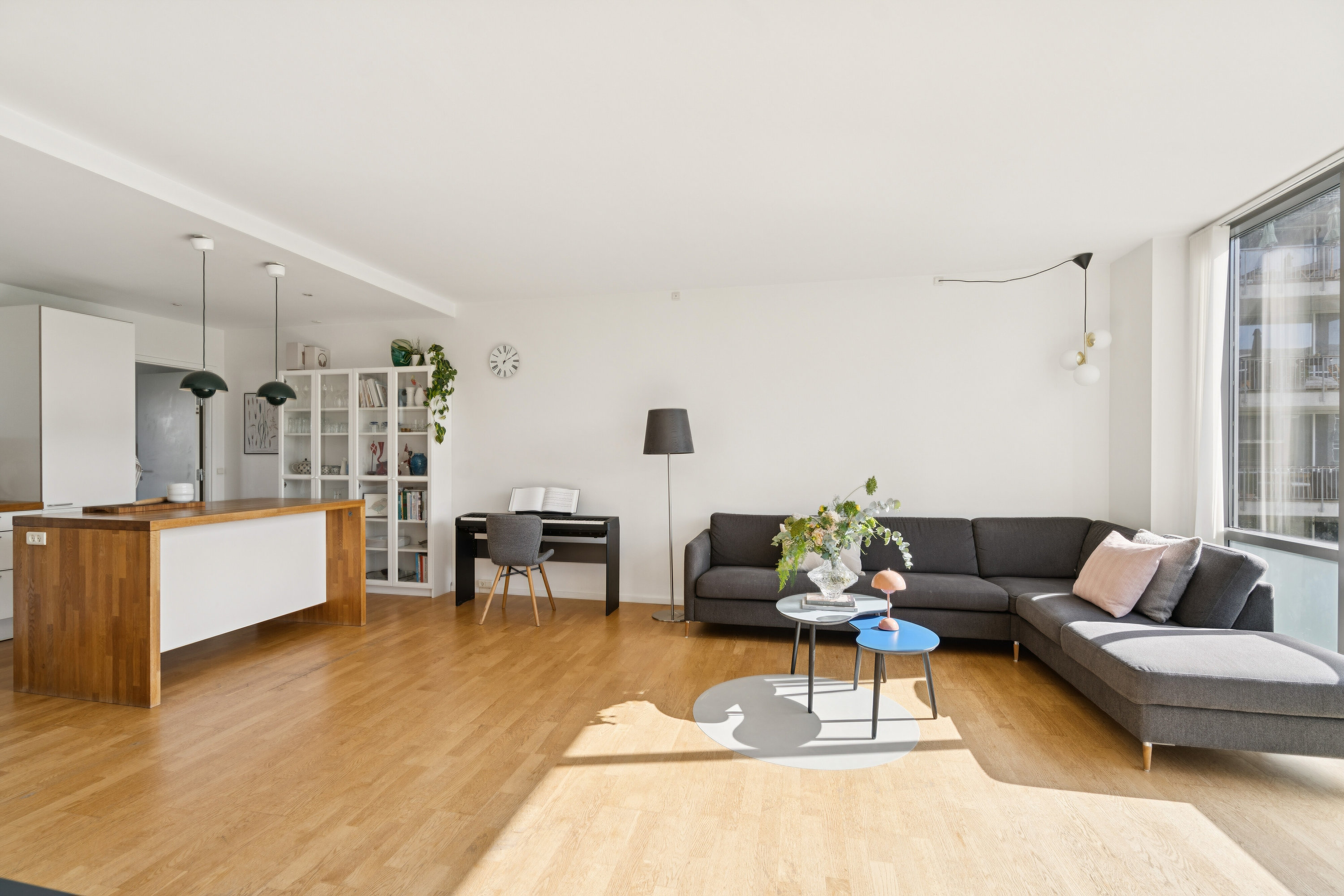 Fremhævet stue billede i fuldskærmstilstand. Billede af Carl Th. Zahles Gade 6, 3. th., 2300 København S