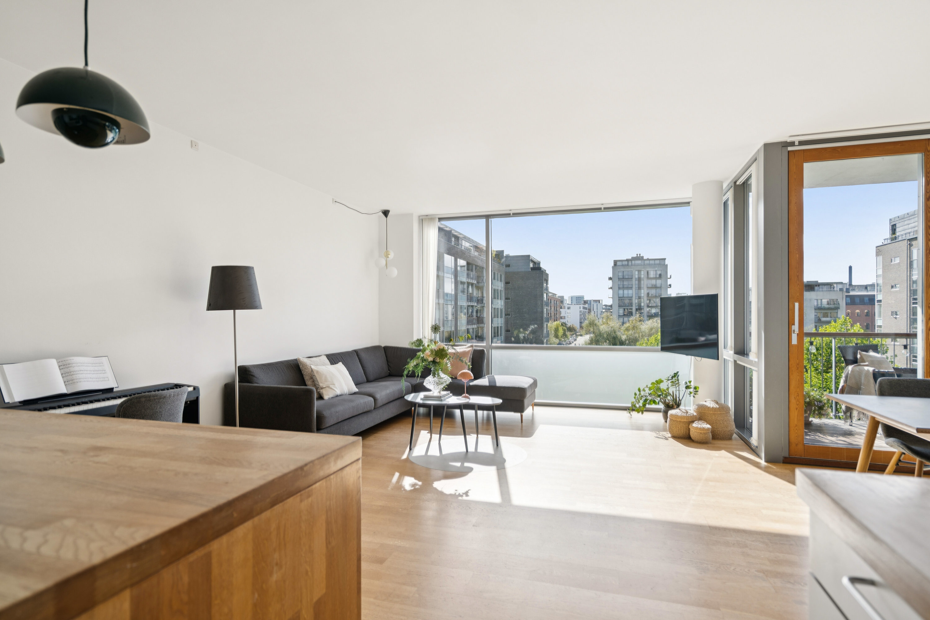 Fremhævet stue billede i fuldskærmstilstand. Billede af Carl Th. Zahles Gade 6, 3. th., 2300 København S