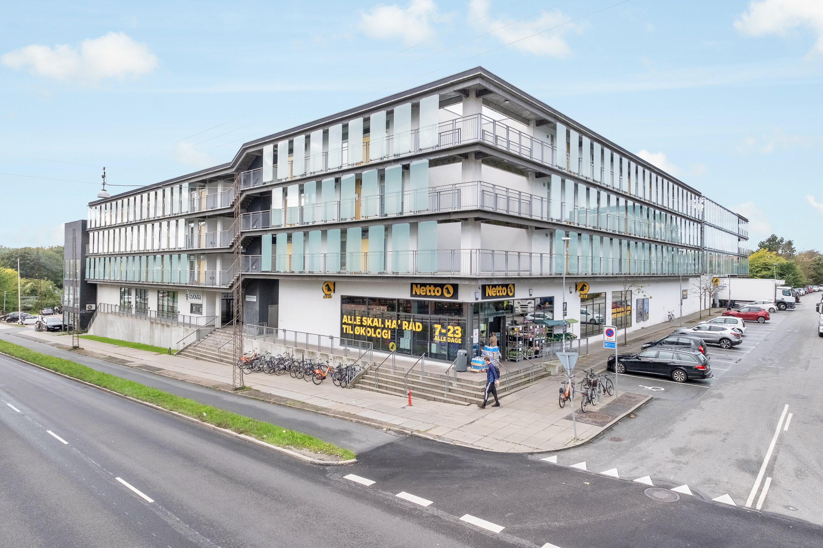 Fremhævet facade billede i fuldskærmstilstand. Billede af Finderupvej 9, 3. 2., 8000 Aarhus C