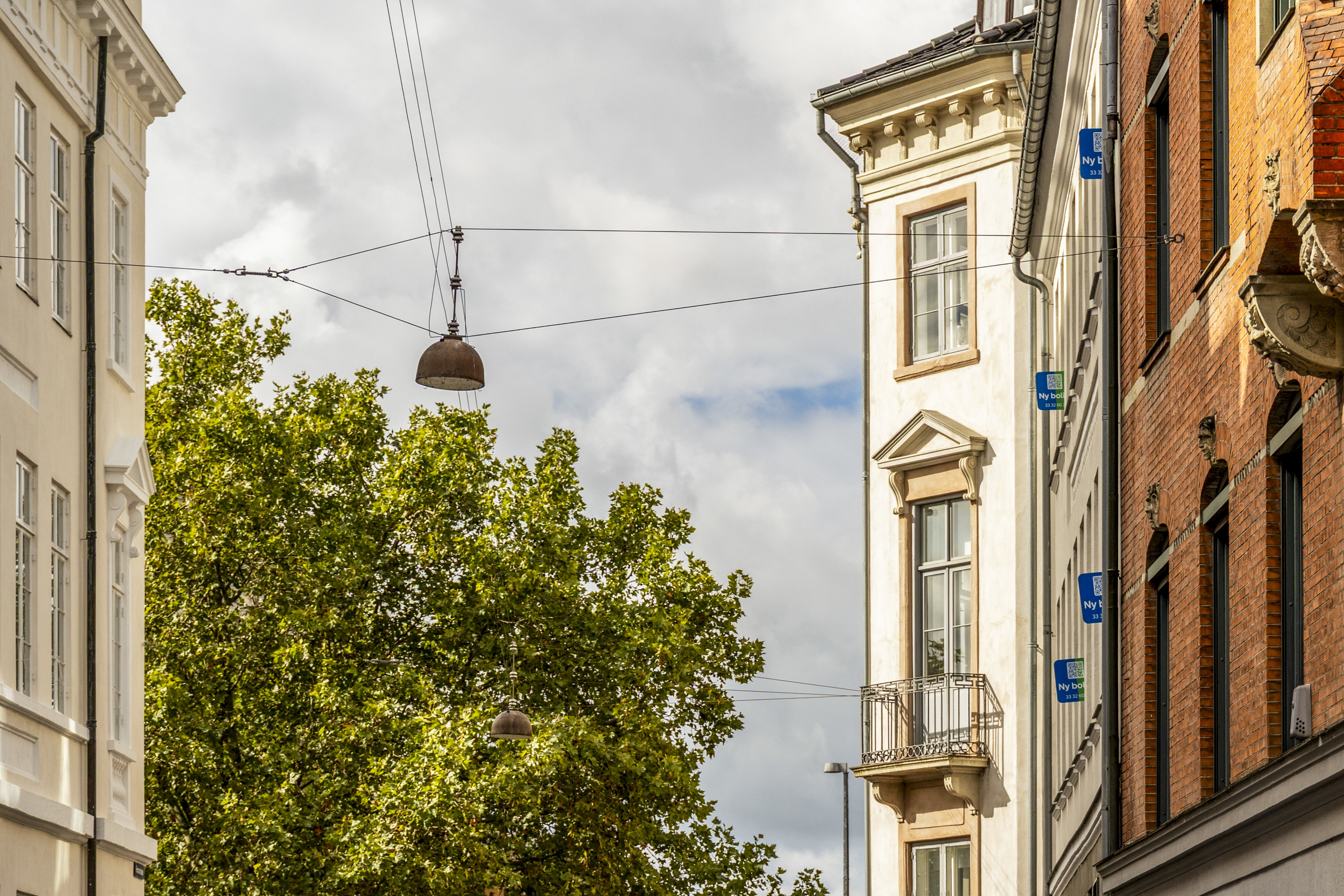Fremhævet  billede i fuldskærmstilstand. Billede af Fortunstræde 4, 1. tv., 1065 København K