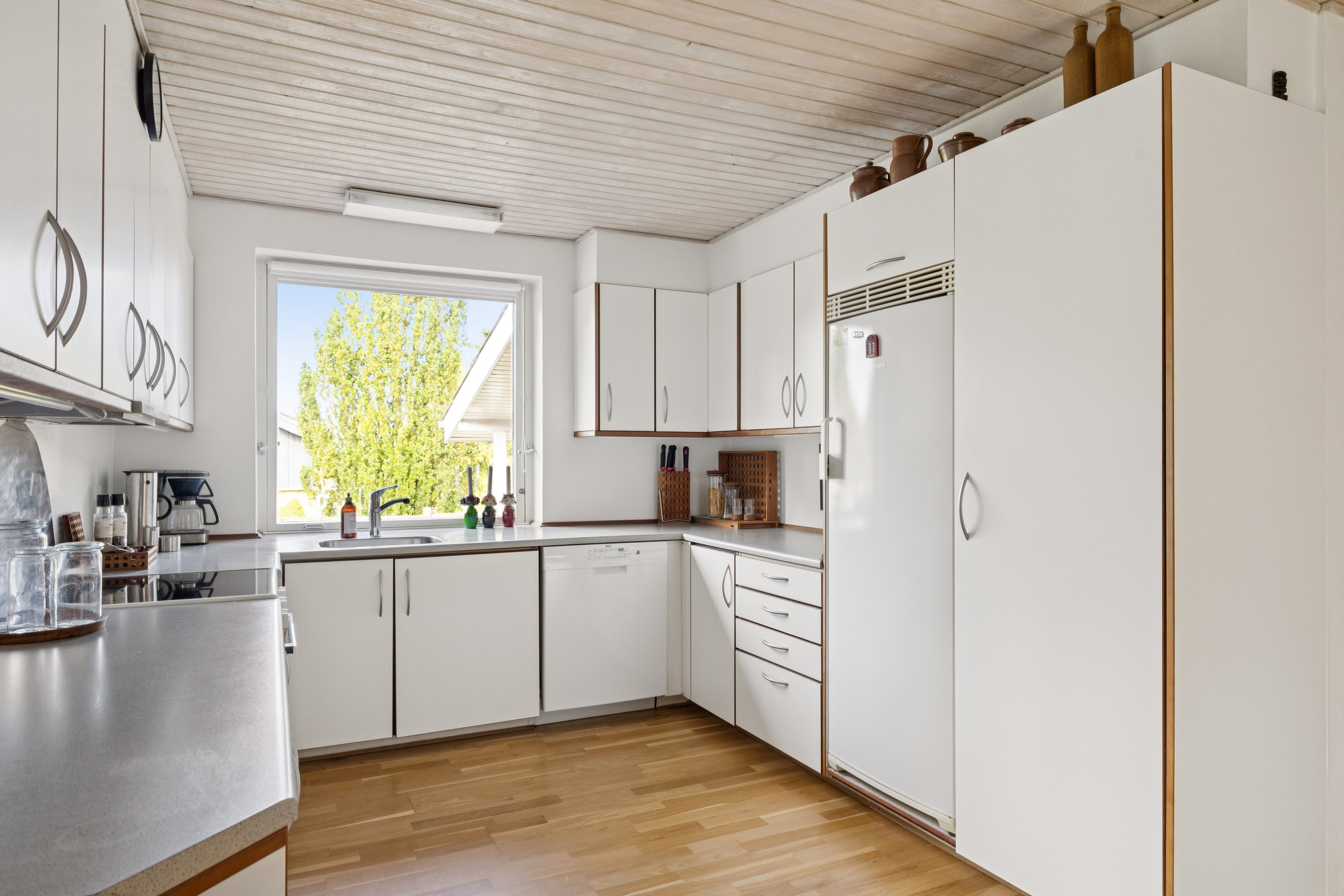 Fremhævet køkken billede i fuldskærmstilstand. Billede af Skovvænget 3, Assens, 9550 Mariager