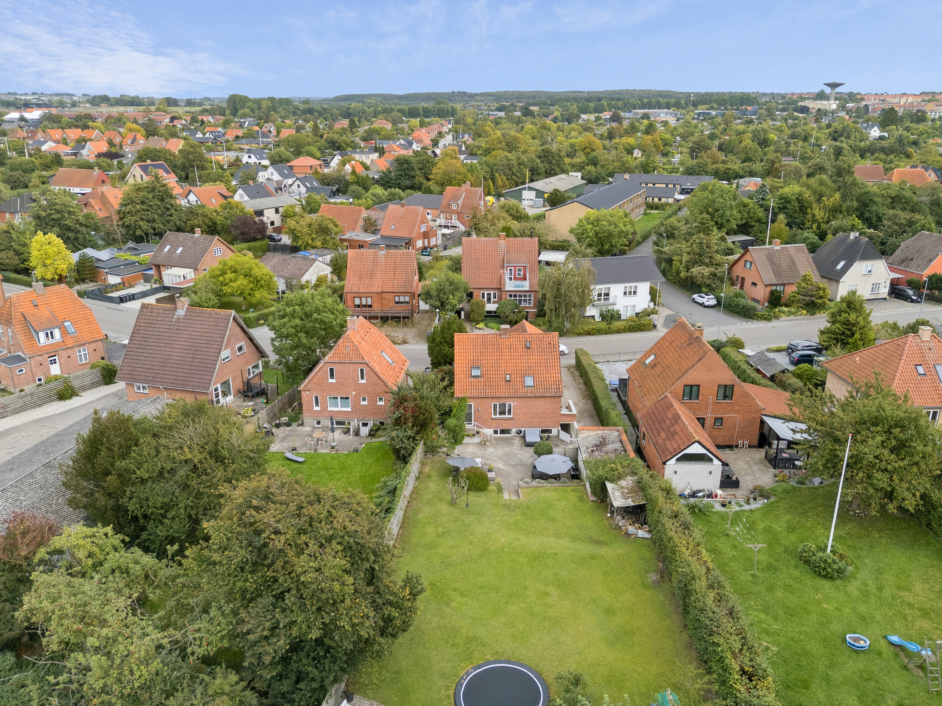 Fremhævet luftfoto billede i fuldskærmstilstand. Billede af Jørgen Jensens Vej 47, 4700 Næstved
