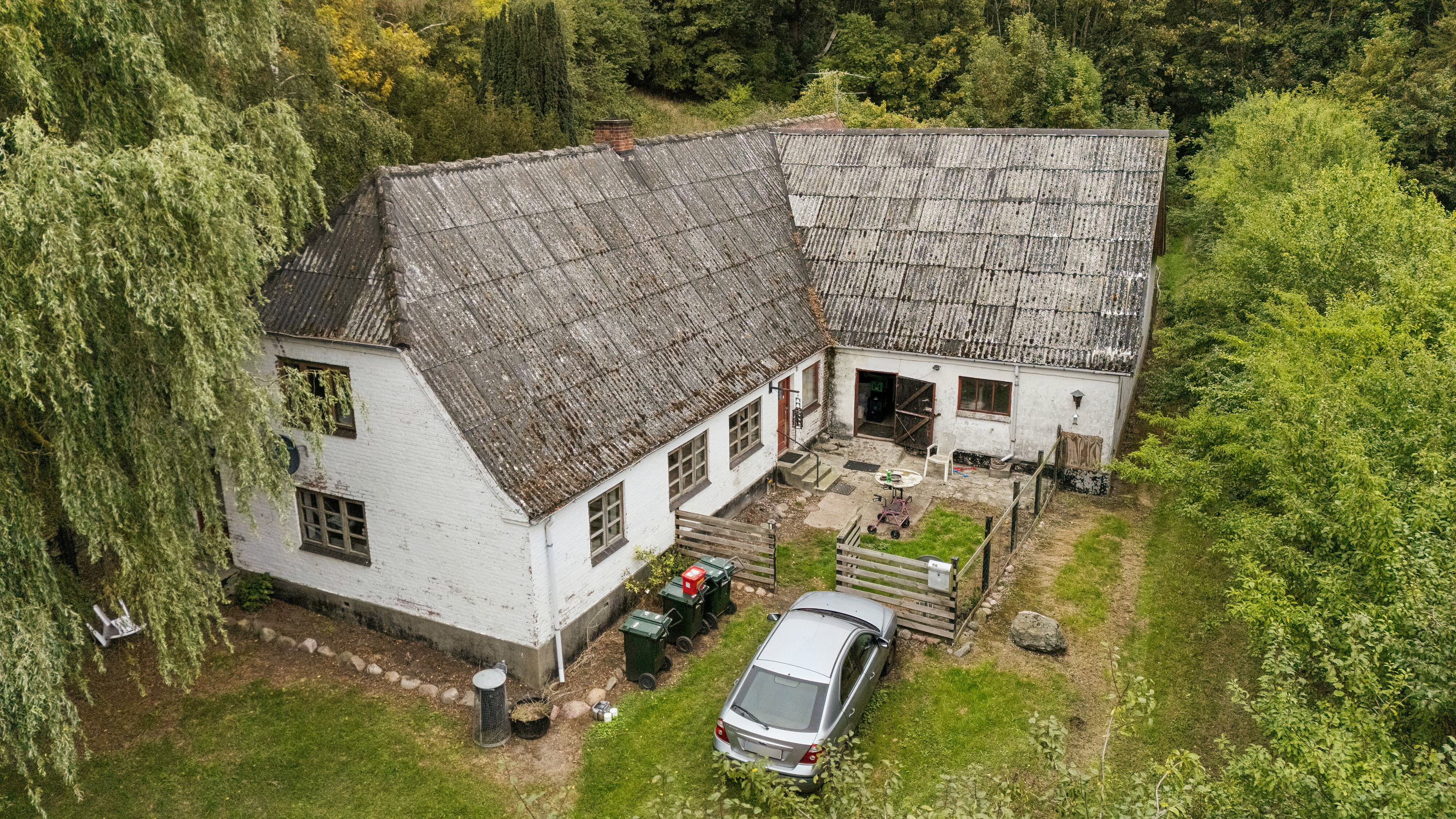 Fremhævet luftfoto billede i fuldskærmstilstand. Billede af Østerskovvej 25, Østerskov, 5932 Humble
