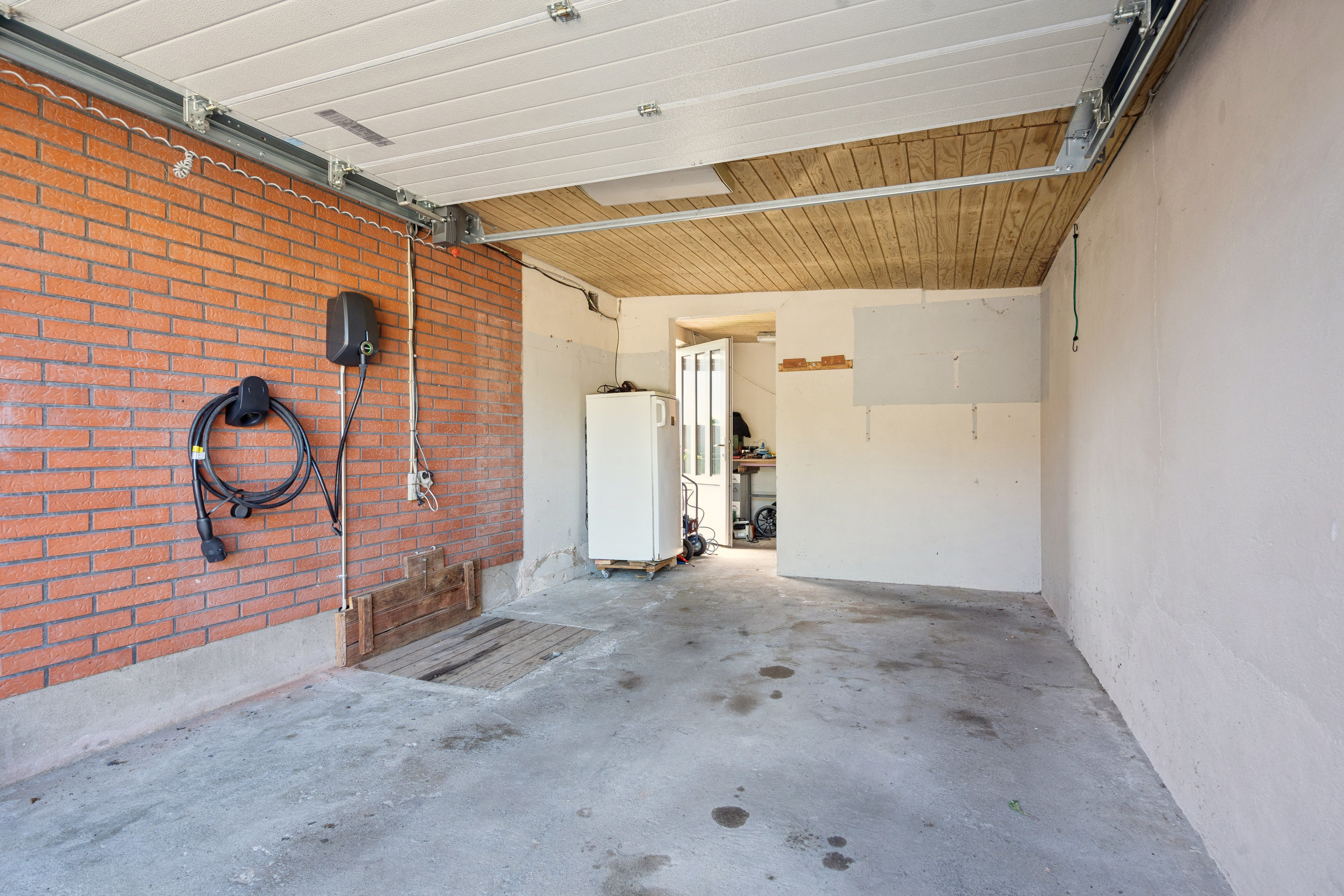Fremhævet garage billede i fuldskærmstilstand. Billede af Vandvejen 3, Vebbestrup, 9500 Hobro