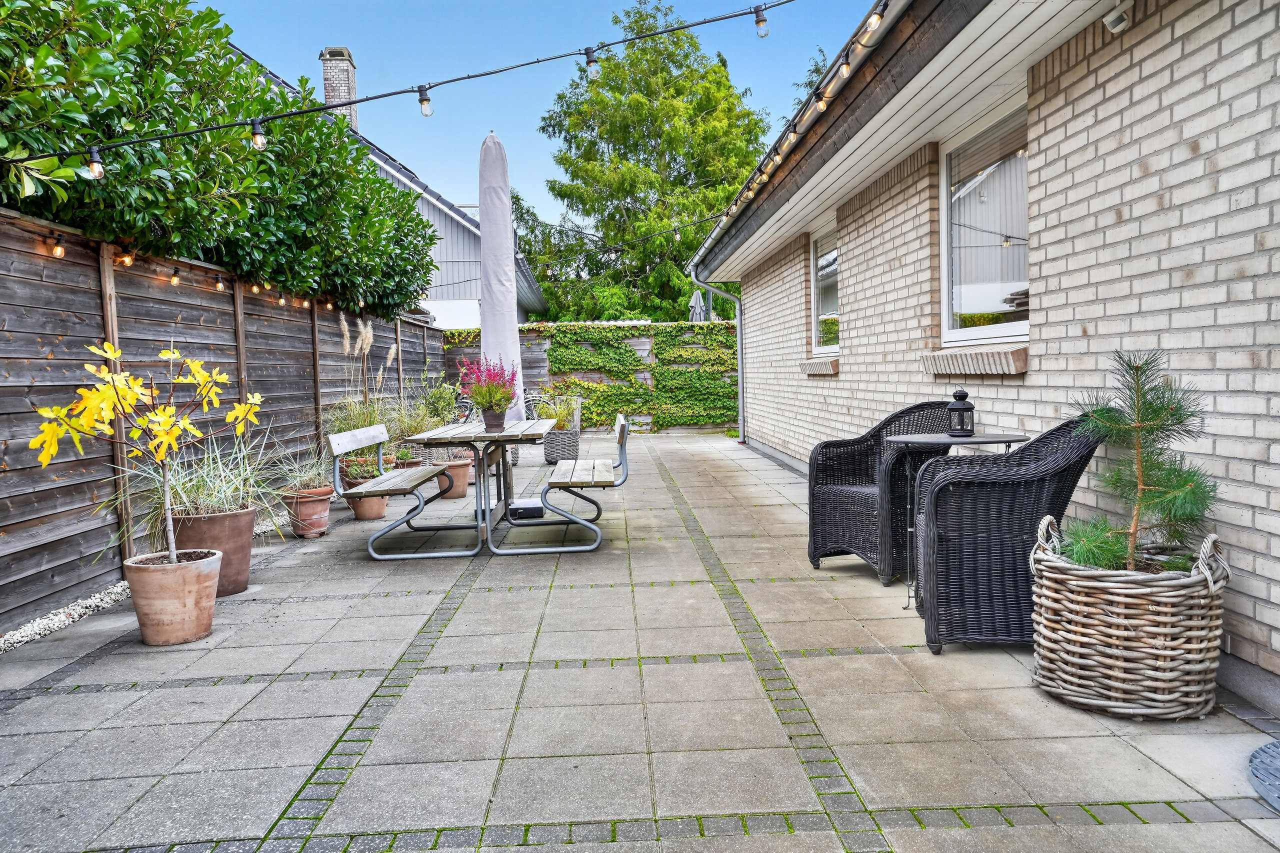 Fremhævet terrasse billede i fuldskærmstilstand. Billede af Mellemvang 6A, 2680 Solrød Strand