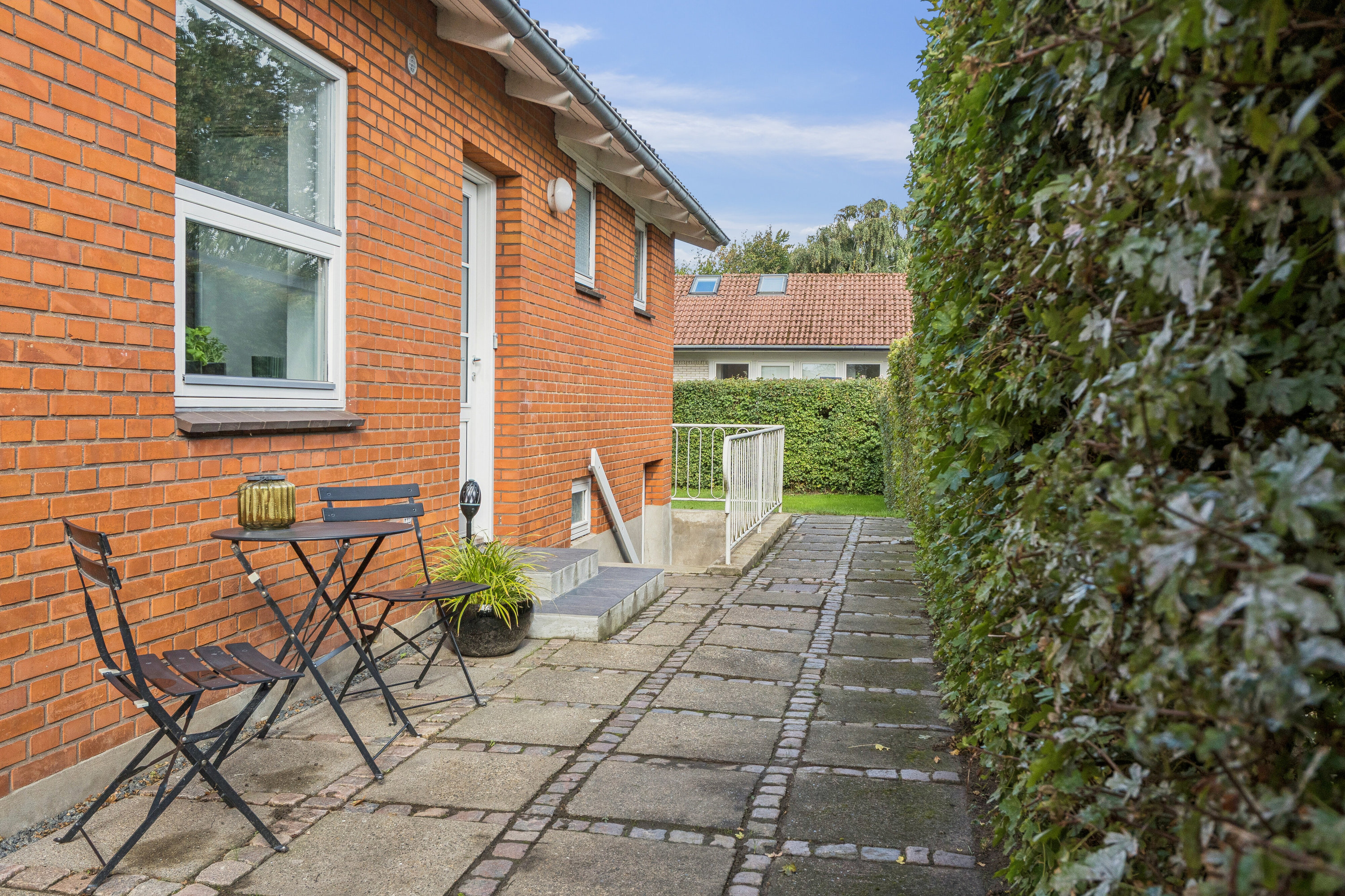 Fremhævet terrasse billede i fuldskærmstilstand. Billede af Hirtshalsvej 16, 9800 Hjørring
