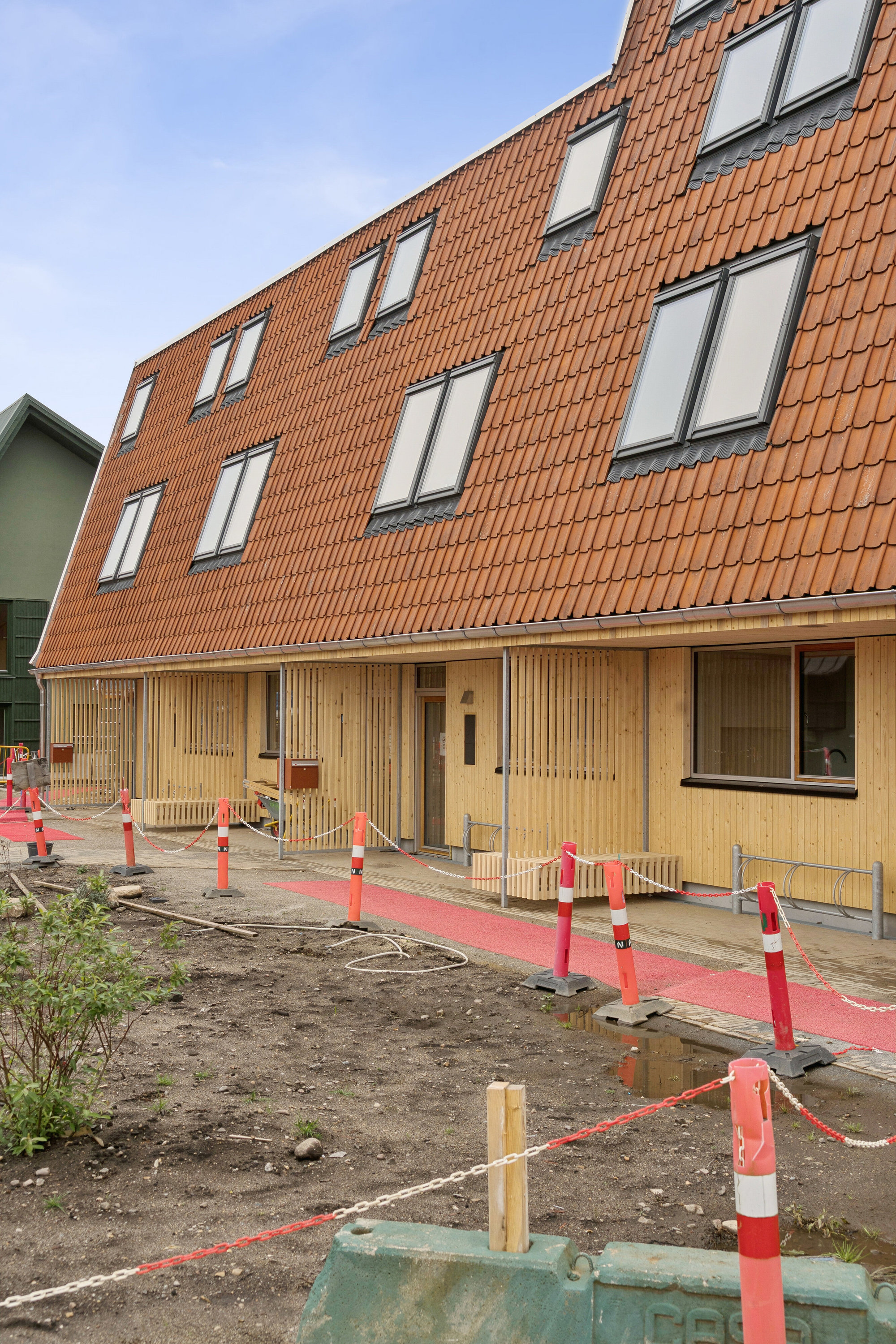 Fremhævet udendørs billede i fuldskærmstilstand. Billede af Forunderliggade 15, 7190 Billund