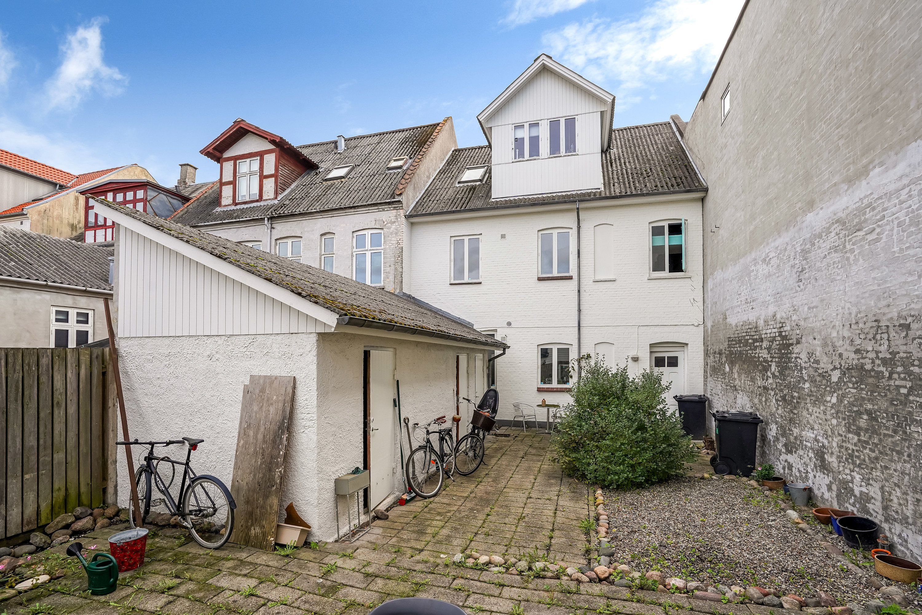 Fremhævet ejendommen billede i fuldskærmstilstand. Billede af Dronningensgade 31, 1., 5000 Odense C