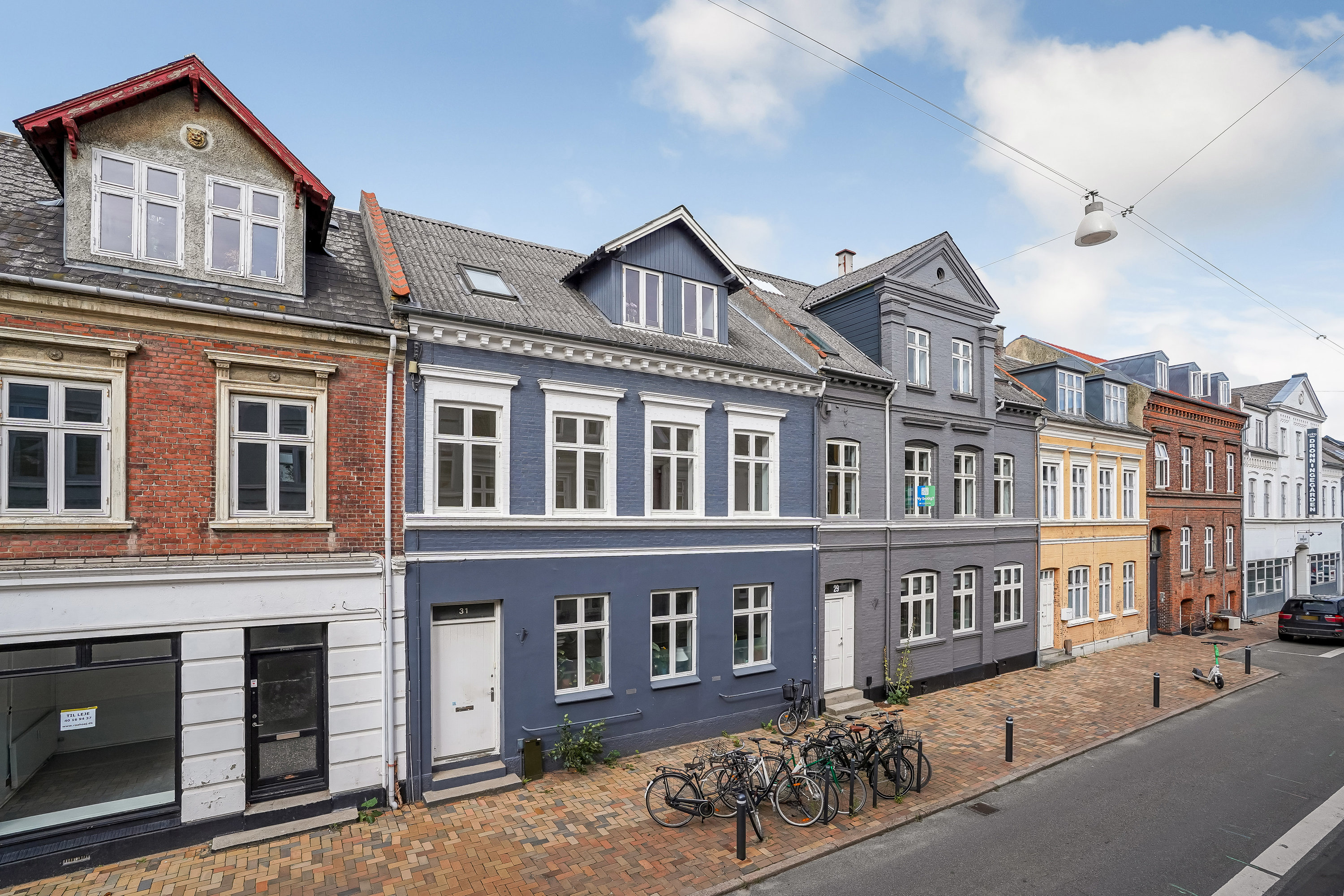 Fremhævet ejendommen billede i fuldskærmstilstand. Billede af Dronningensgade 31, 1., 5000 Odense C