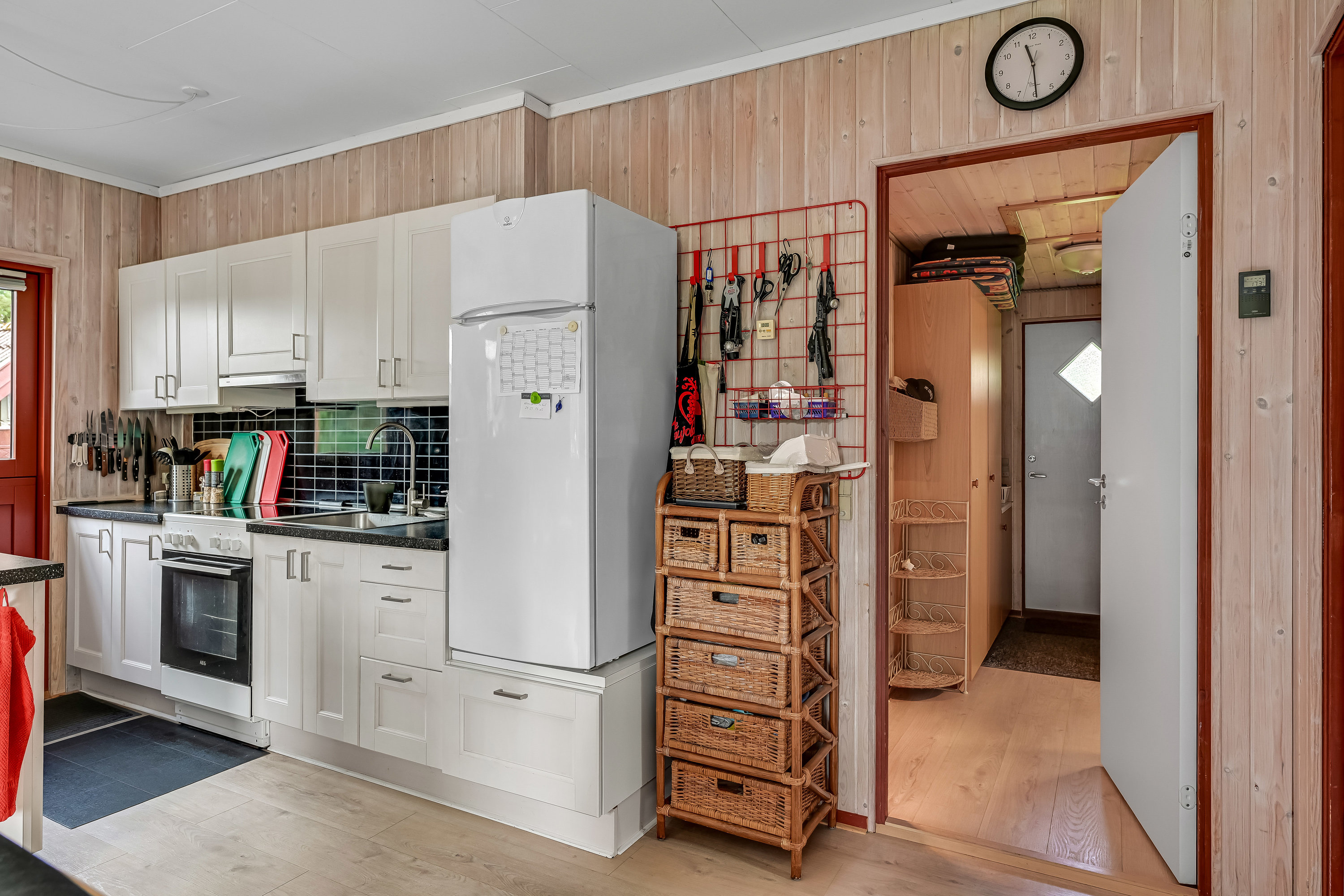 Fremhævet køkken billede i fuldskærmstilstand. Billede af Nordskrænten 12, Jegum, 6840 Oksbøl