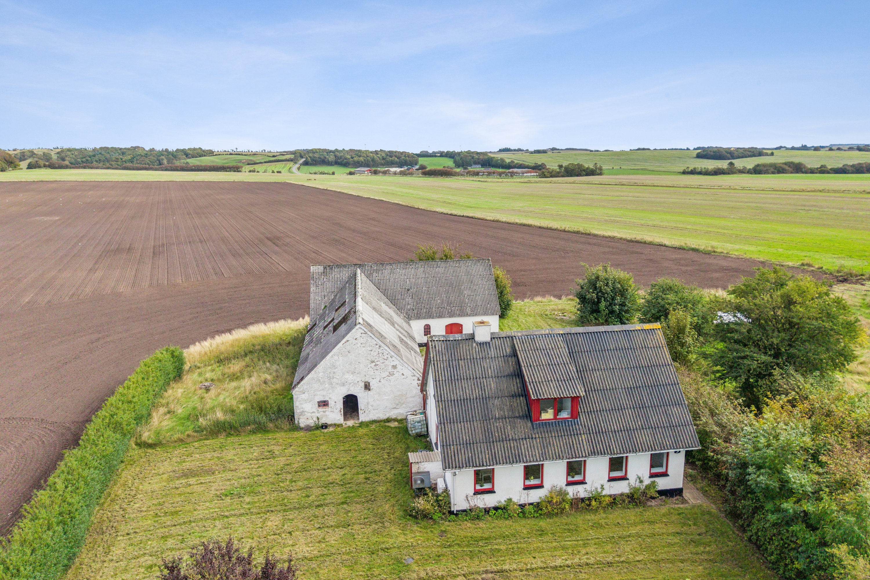 Fremhævet luftfoto billede i fuldskærmstilstand. Billede af Klæstrupvej 9, Pandum, 9240 Nibe