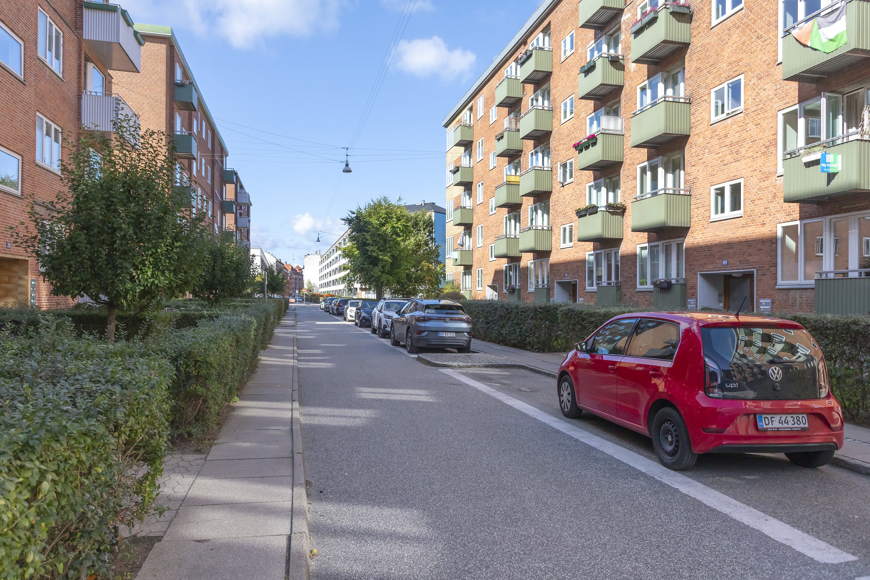Fremhævet facade billede i fuldskærmstilstand. Billede af Ålandsgade 49, 1. th., 2300 København S