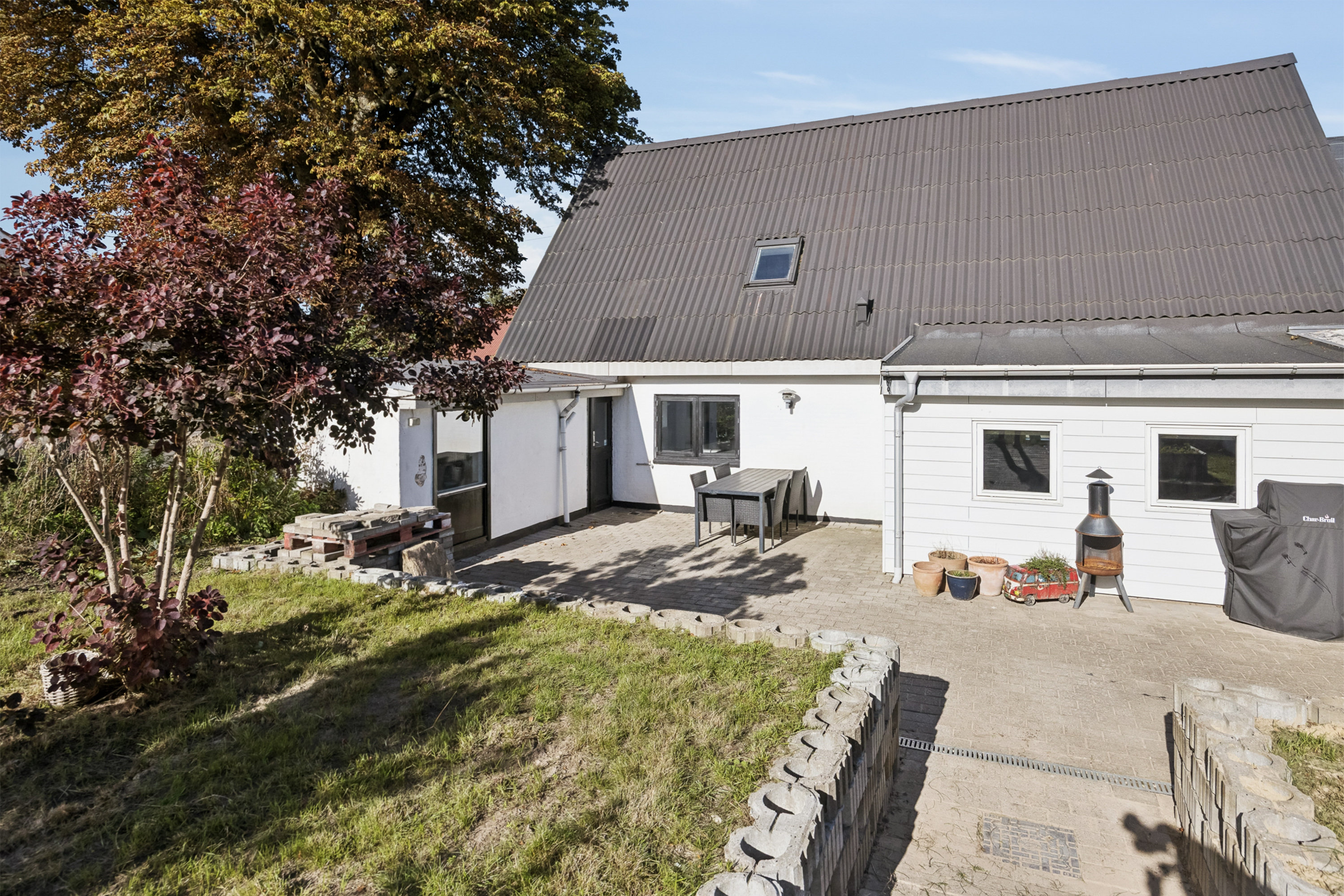Fremhævet fra haven billede i fuldskærmstilstand. Billede af Vestvej 27, Langholt, 9310 Vodskov