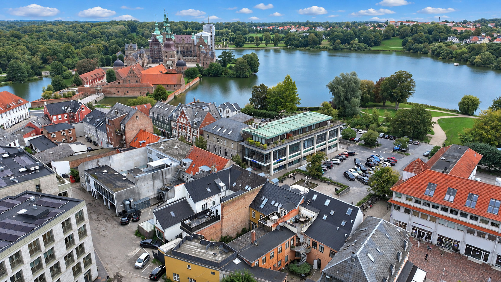 Fremhævet luftfoto billede i fuldskærmstilstand. Billede af Slotsgade 41, 1. th., 3400 Hillerød