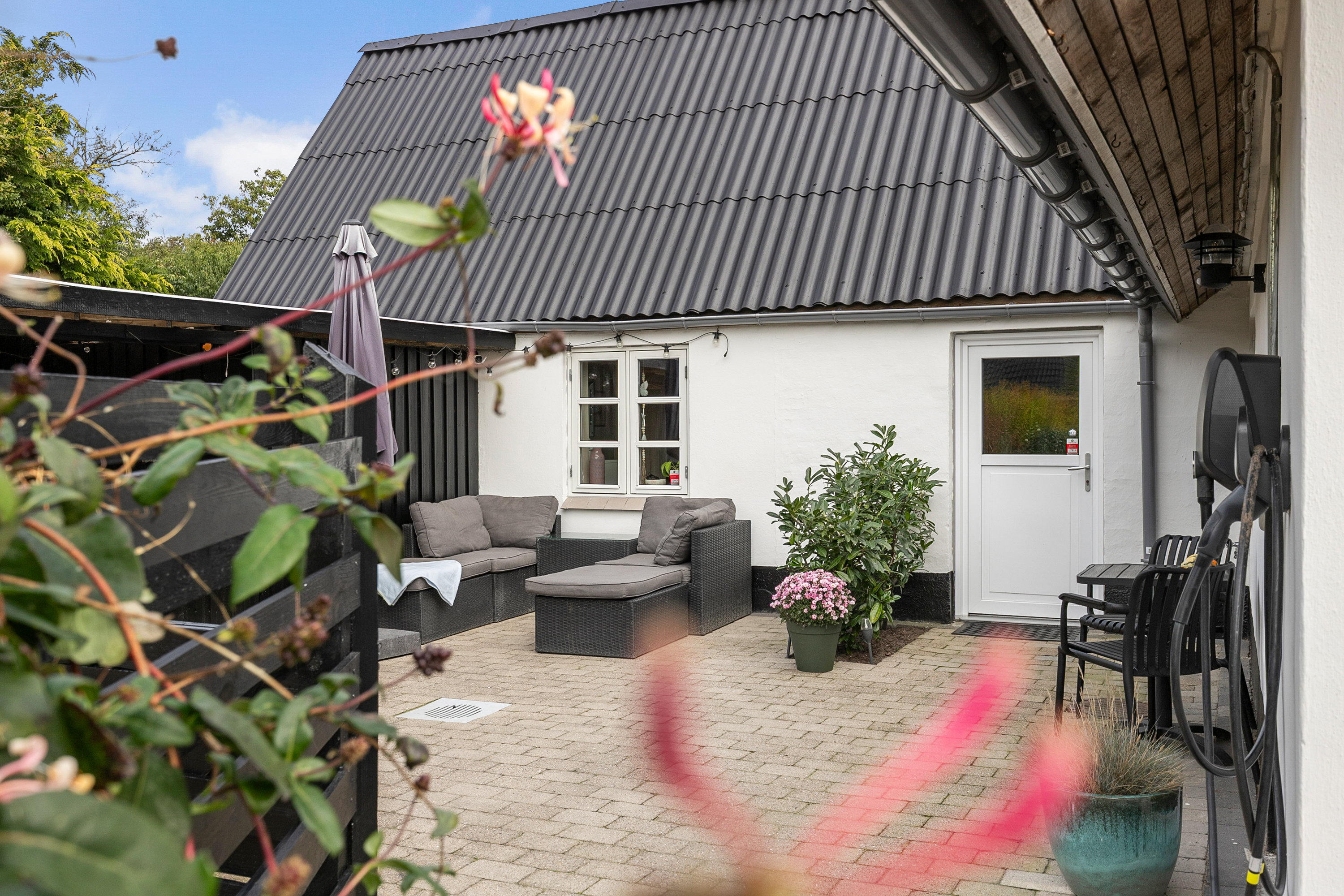 Fremhævet terrasse billede i fuldskærmstilstand. Billede af Gl. Landevej 141, Ryaa, 9440 Aabybro