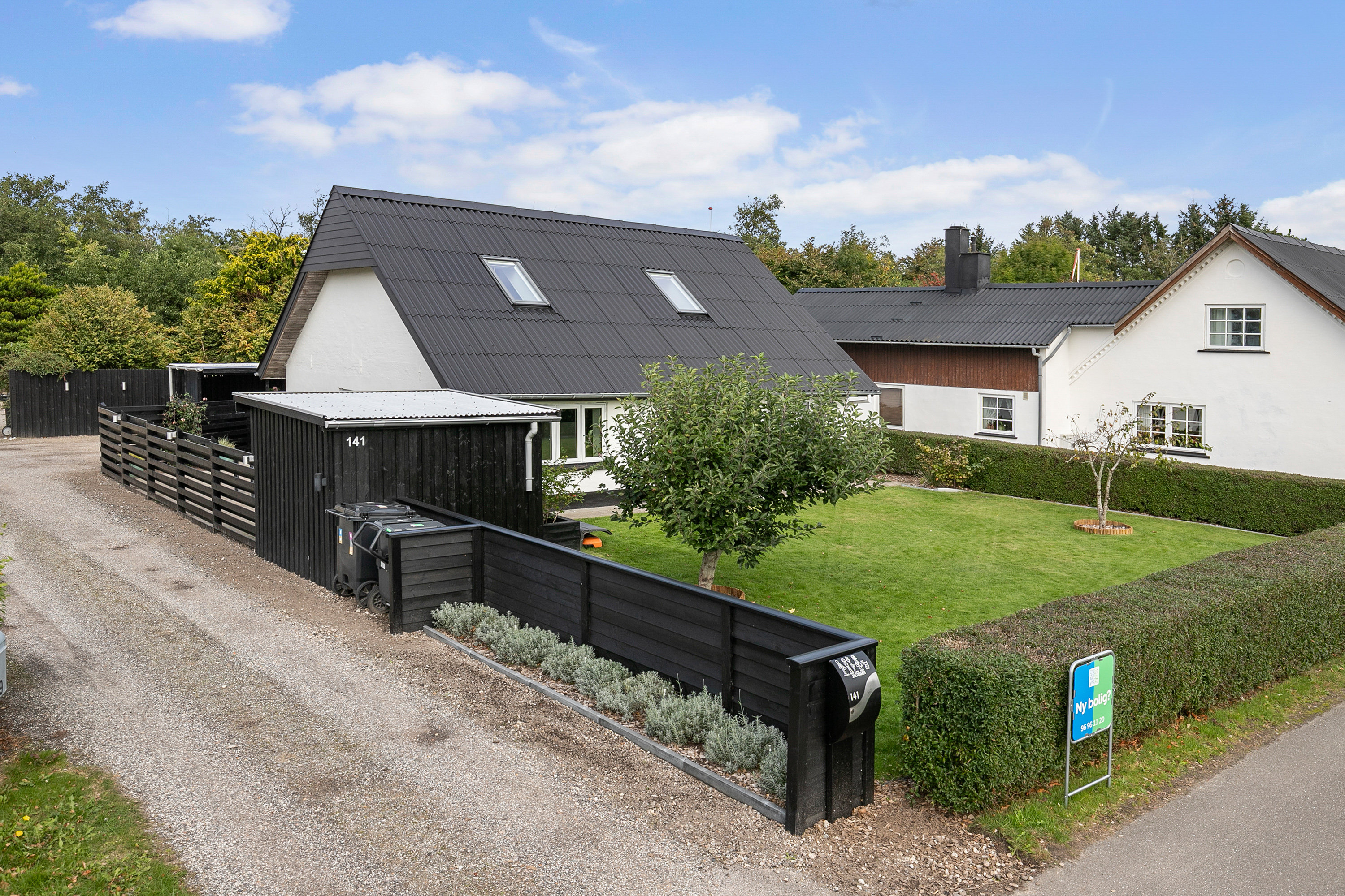 Fremhævet facade billede i fuldskærmstilstand. Billede af Gl. Landevej 141, Ryaa, 9440 Aabybro
