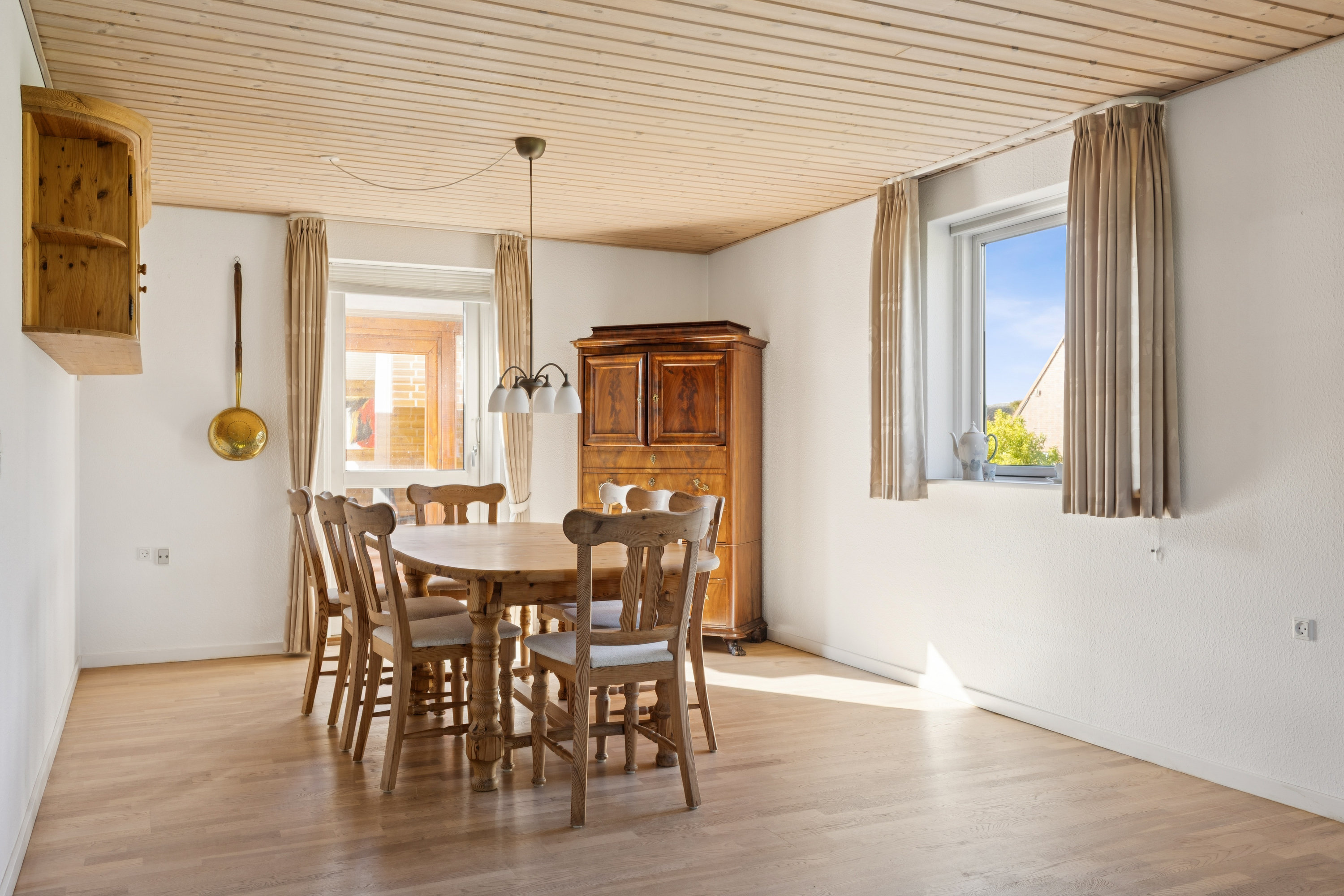 Fremhævet  billede i fuldskærmstilstand. Billede af Kirkevej 43, Als, 9560 Hadsund