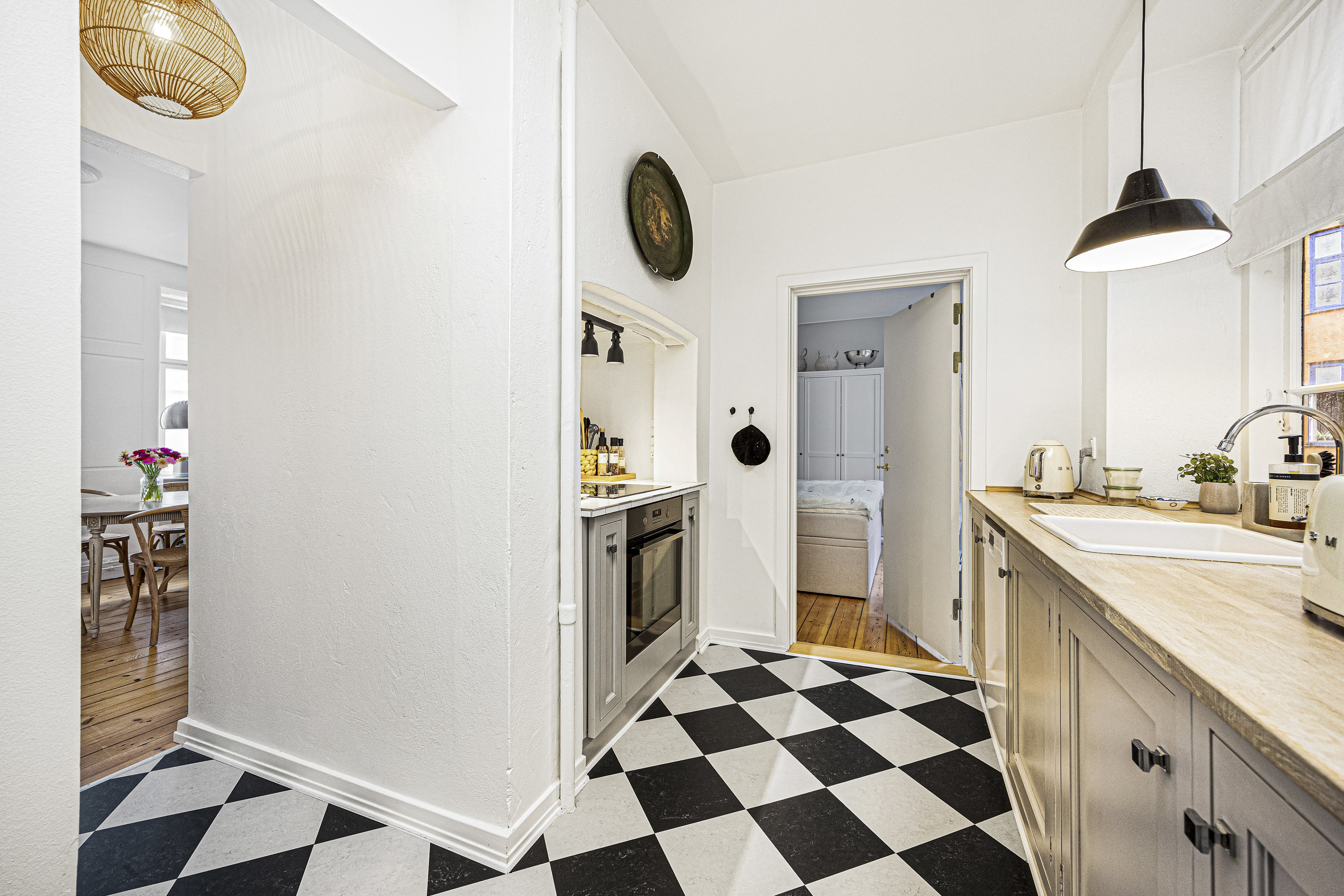 Fremhævet  billede i fuldskærmstilstand. Billede af Klosterstræde 22, 1. tv., 1157 København K