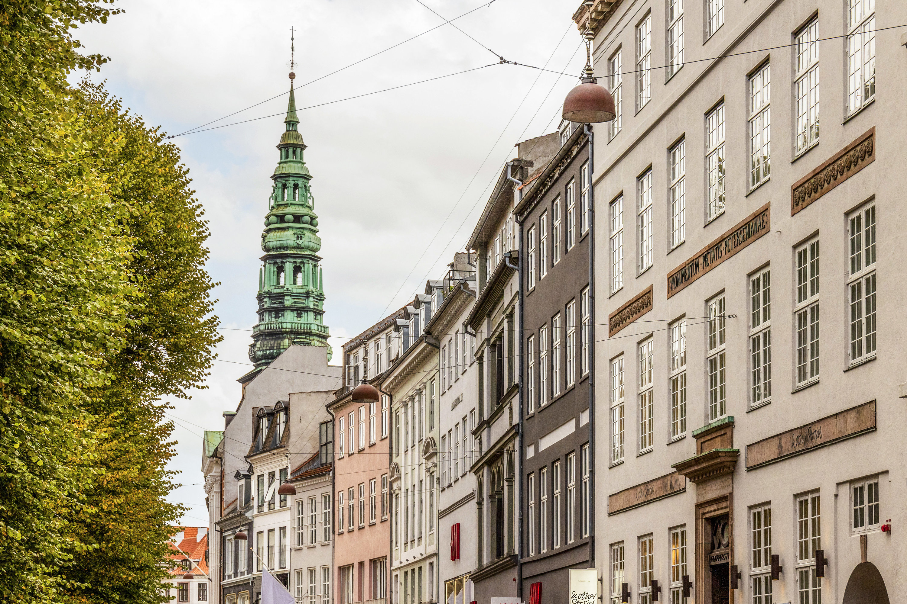 Fremhævet  billede i fuldskærmstilstand. Billede af Klosterstræde 22, 1. tv., 1157 København K