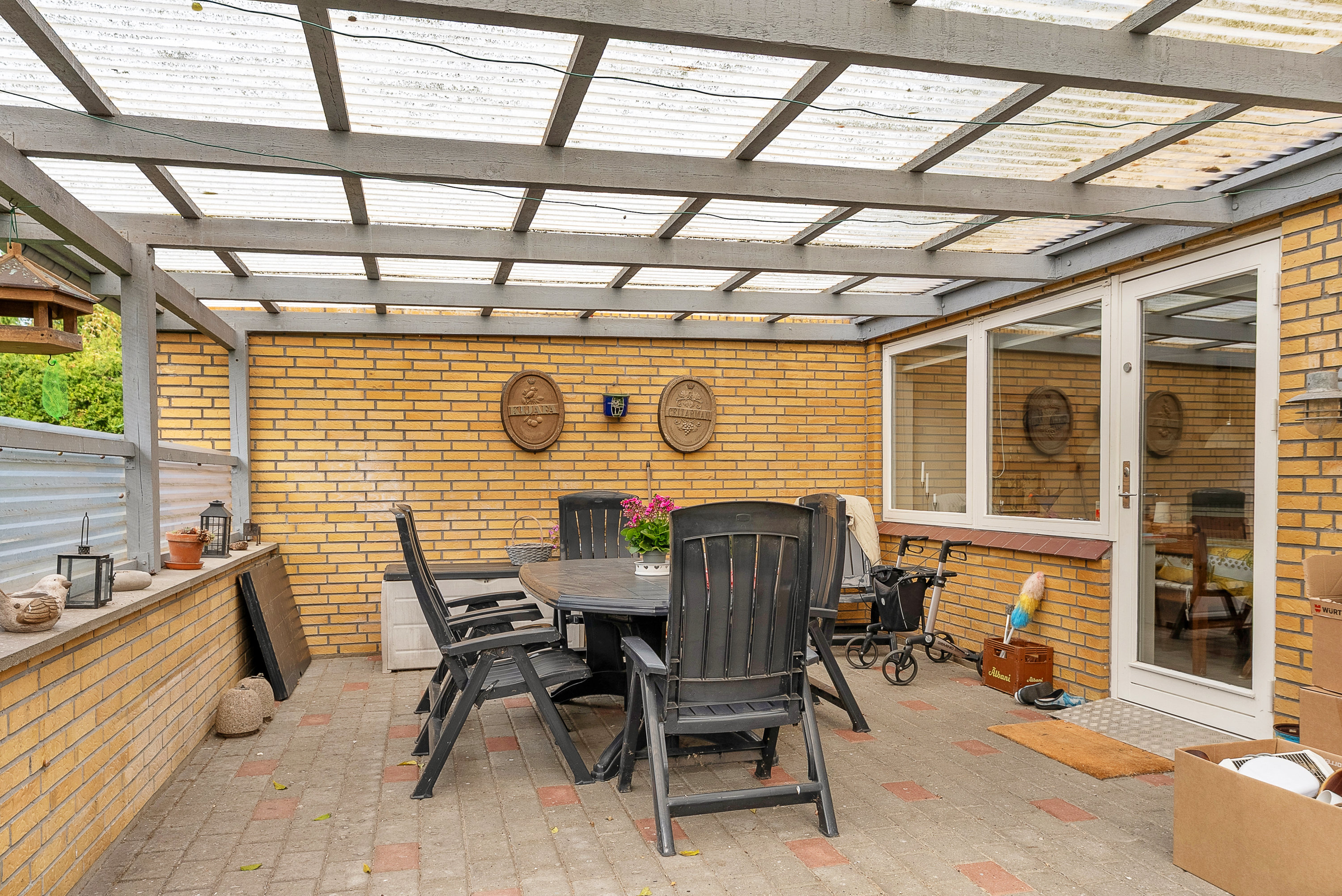 Fremhævet overdækket terrasse billede i fuldskærmstilstand. Billede af Skovvej 17, Brobyværk, 5672 Broby