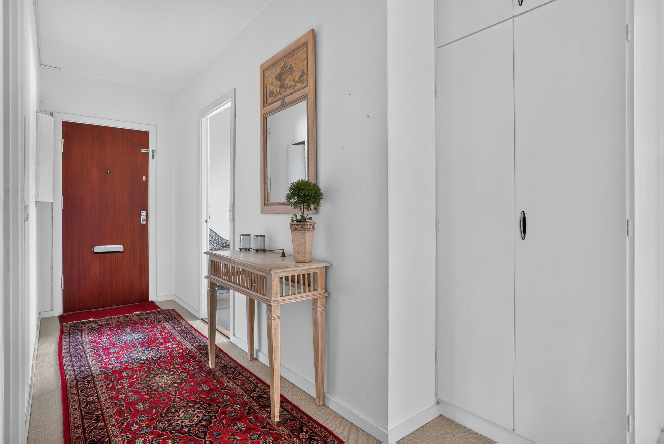 Fremhævet entré billede i fuldskærmstilstand. Billede af Søborg Hovedgade 207, 1. 1., 2860 Søborg